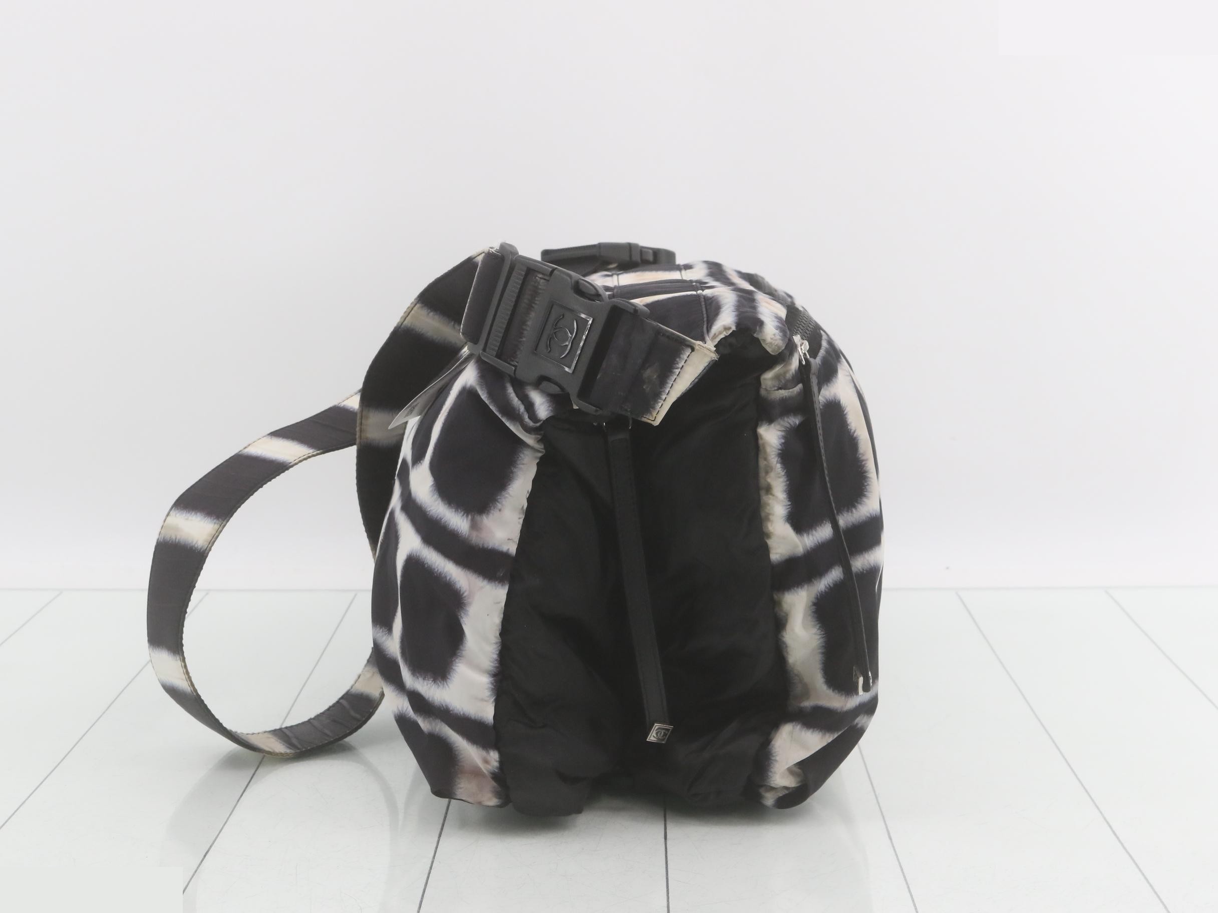 Sports line (bags) - Shoulder bag — view 3