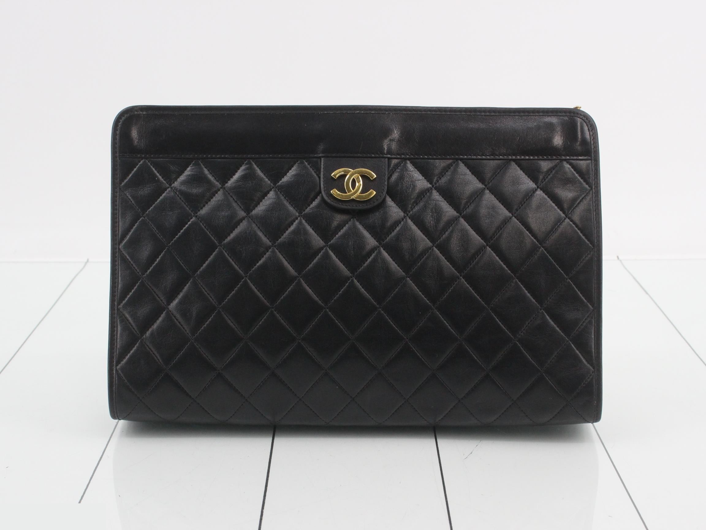 Matelassé Coco Mark Clutch Bag