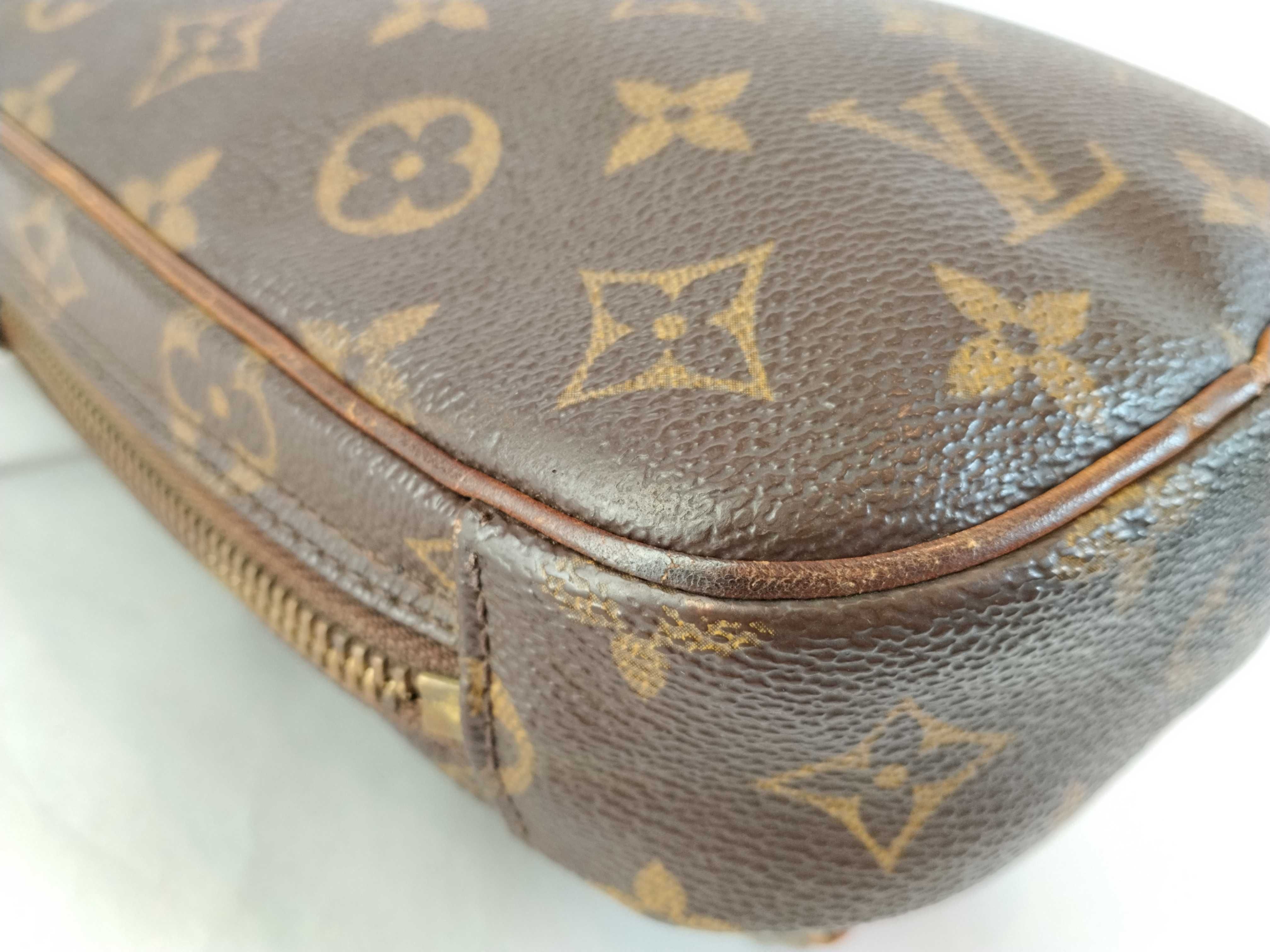 Monogram Pochette Gange M51870 CA0014 Shoulder Bag — view 7