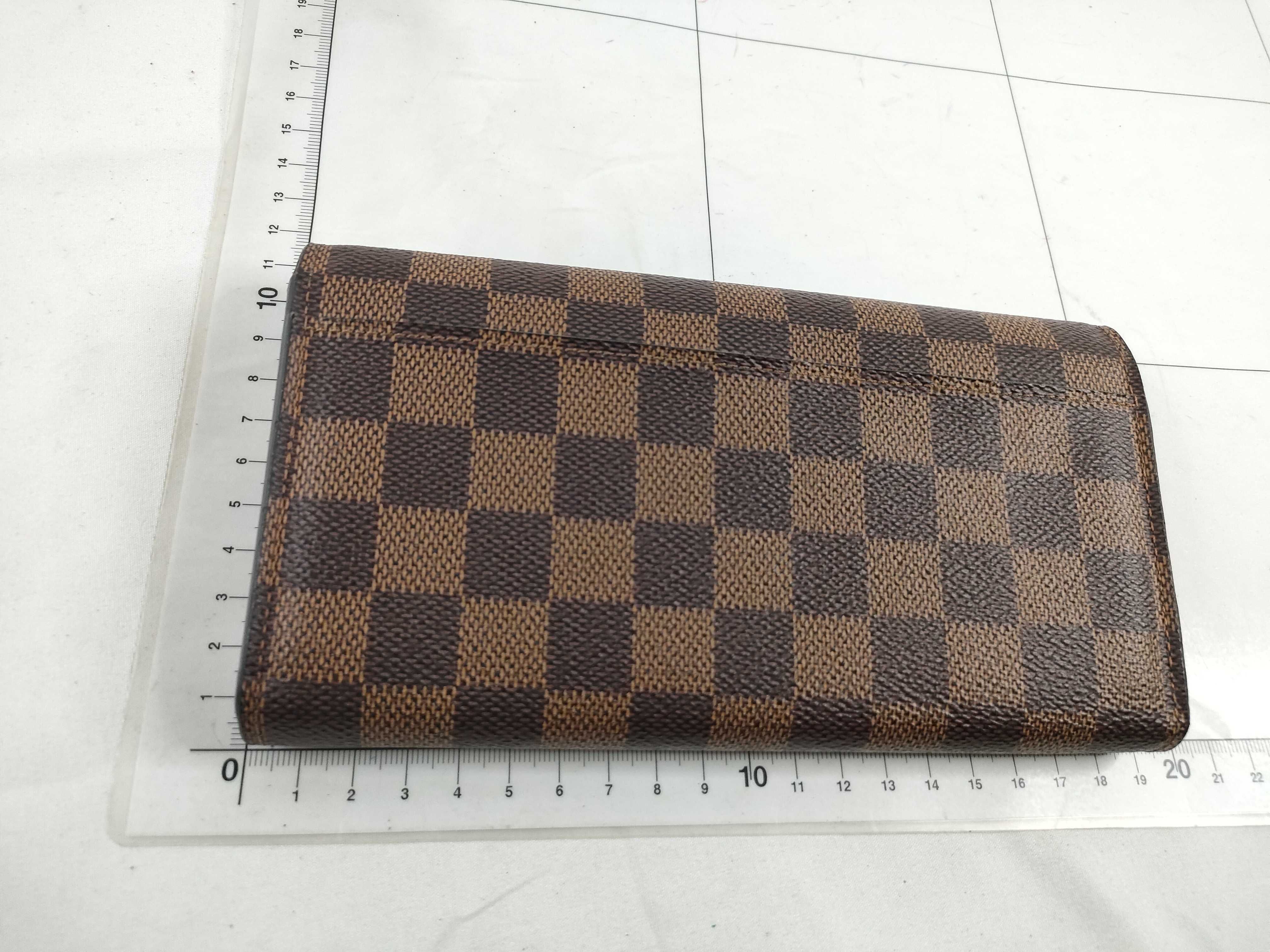 Damier Louis Vuitton Portefeuille Sarah Wallet — view 2