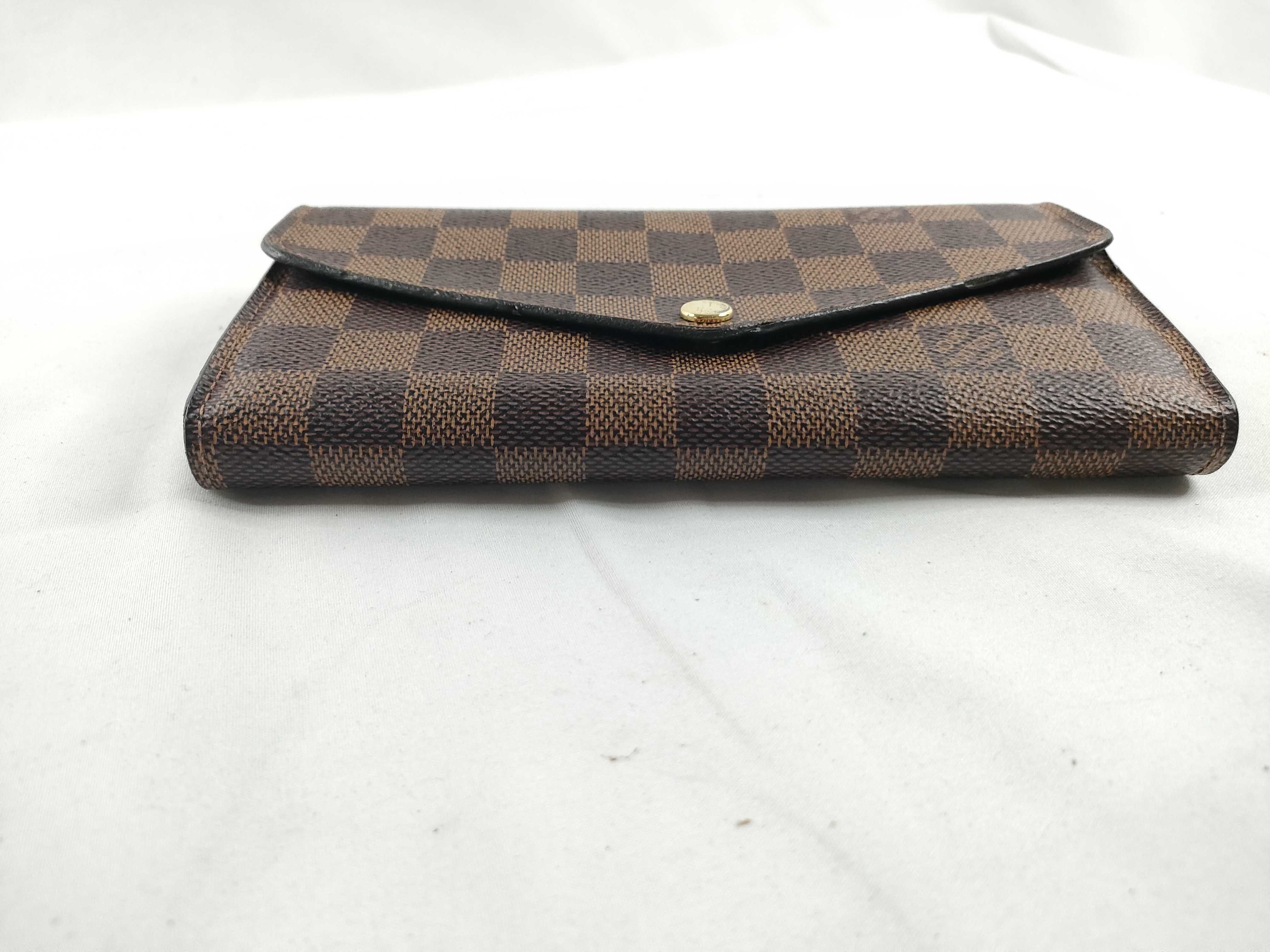 Damier Louis Vuitton Portefeuille Sarah Wallet — view 6