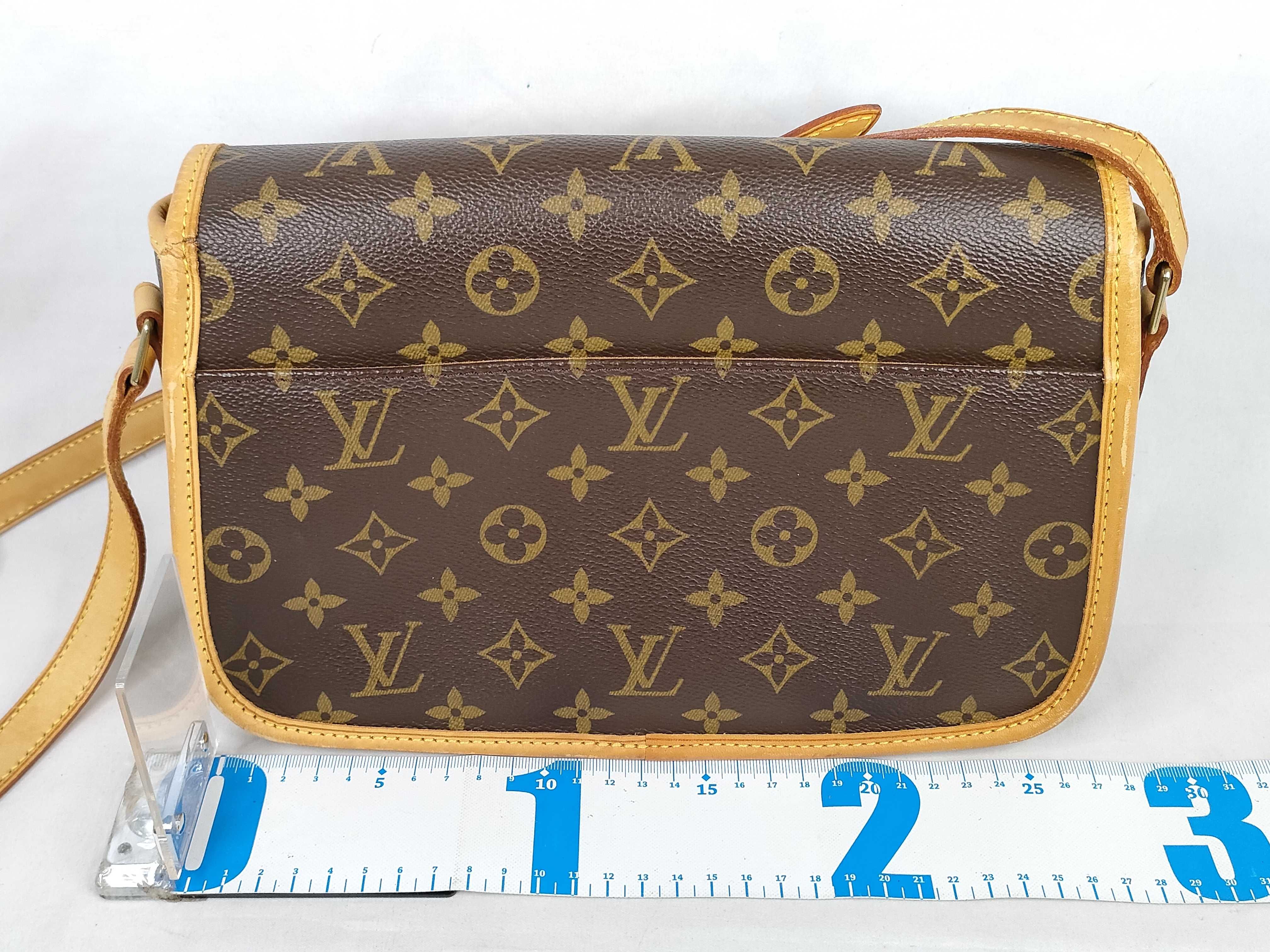 Monogram Sologne M42250 Brown Shoulder Bag (Serial Number Unknown) — view 2