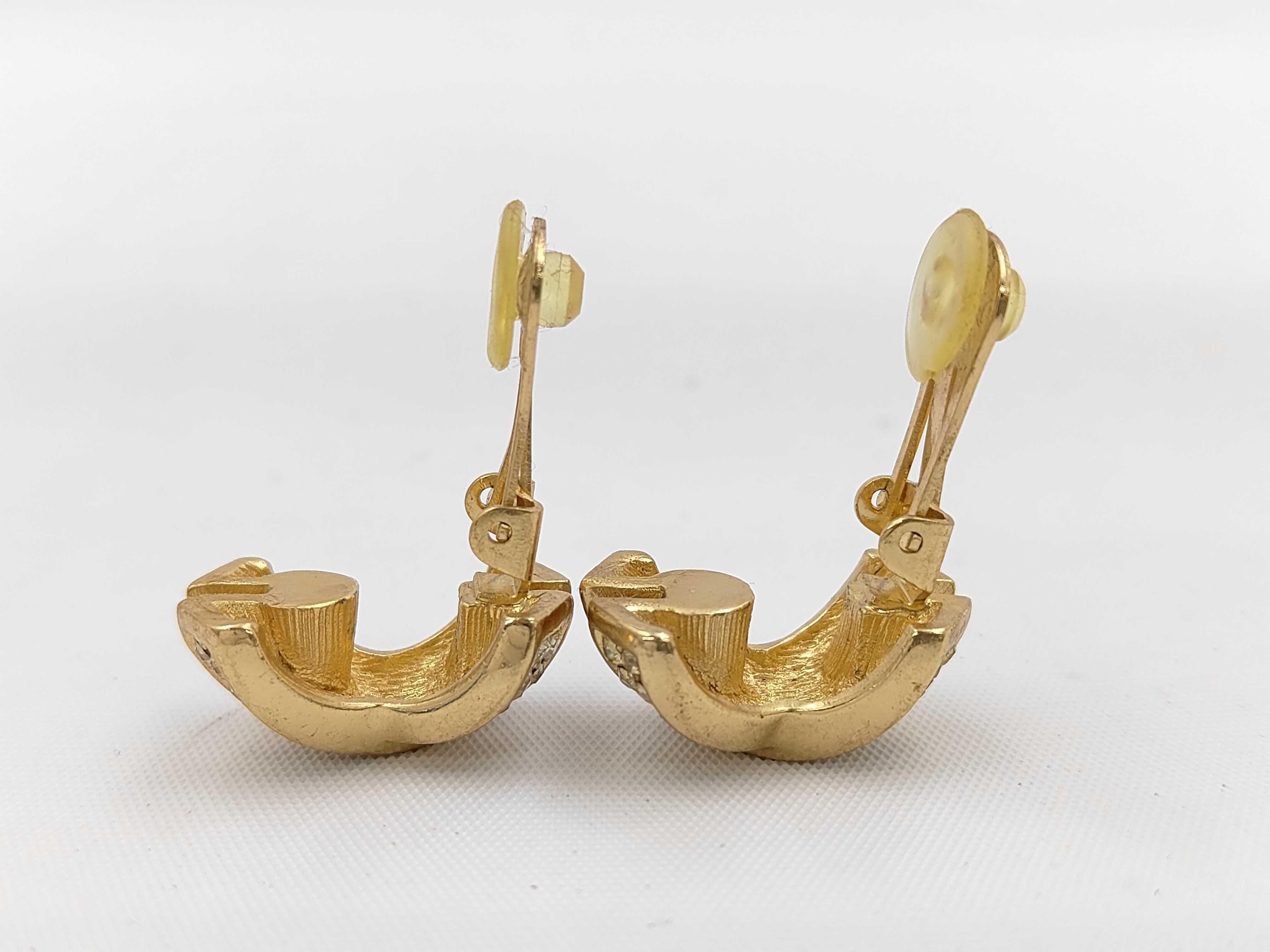 earrings — view 4
