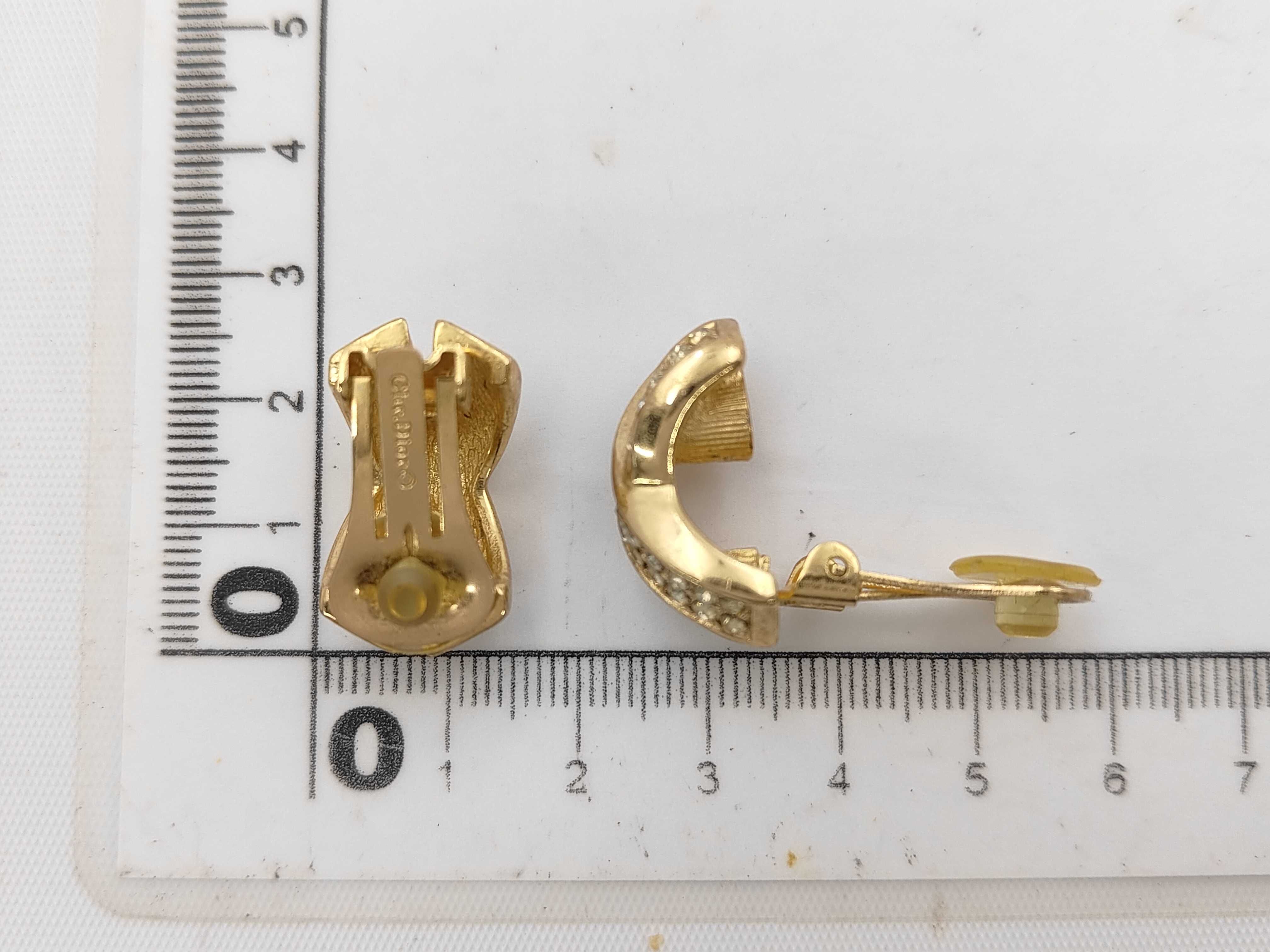 earrings — view 5