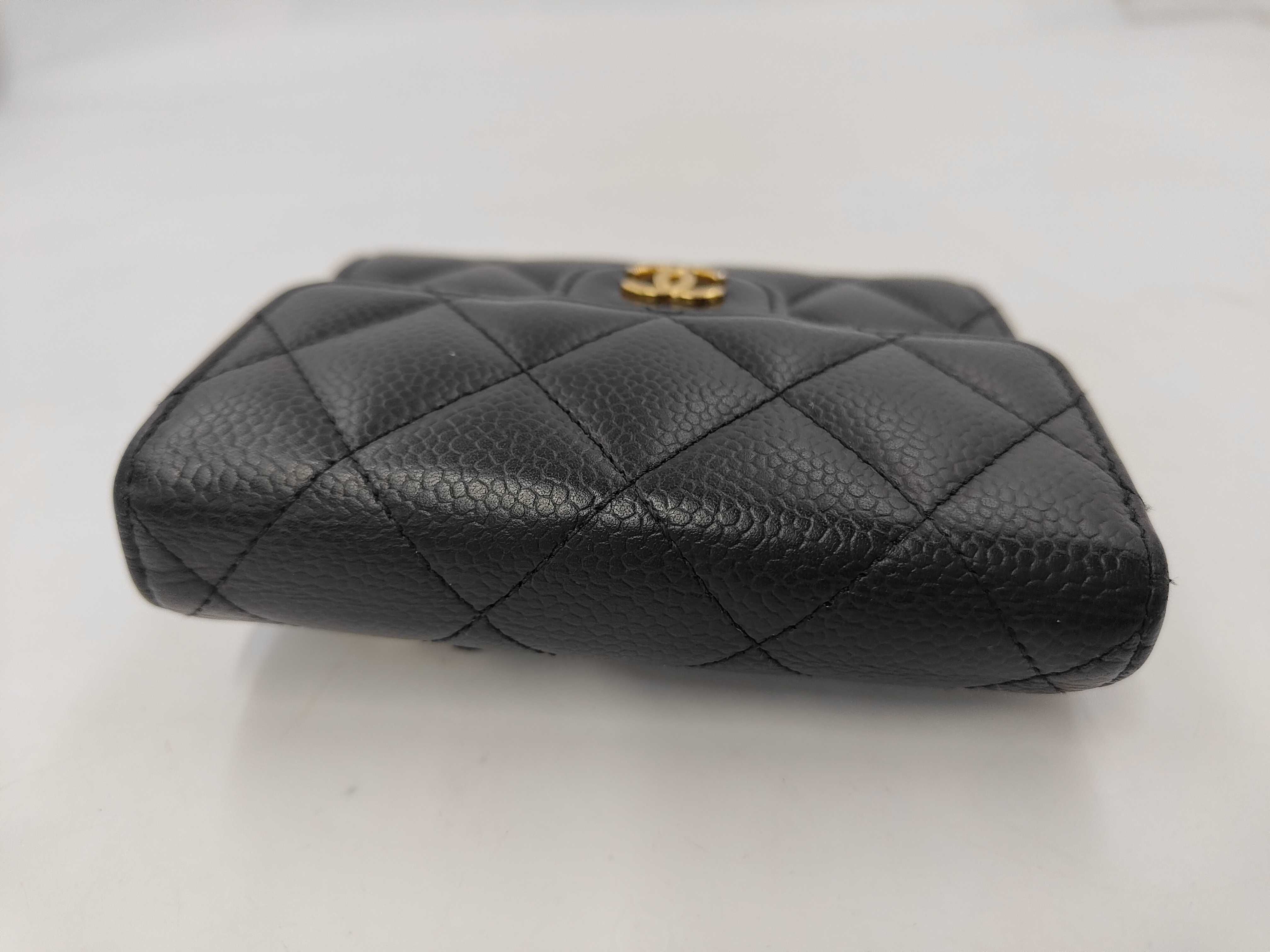 Classic Small Flap Wallet AP0231 — view 5