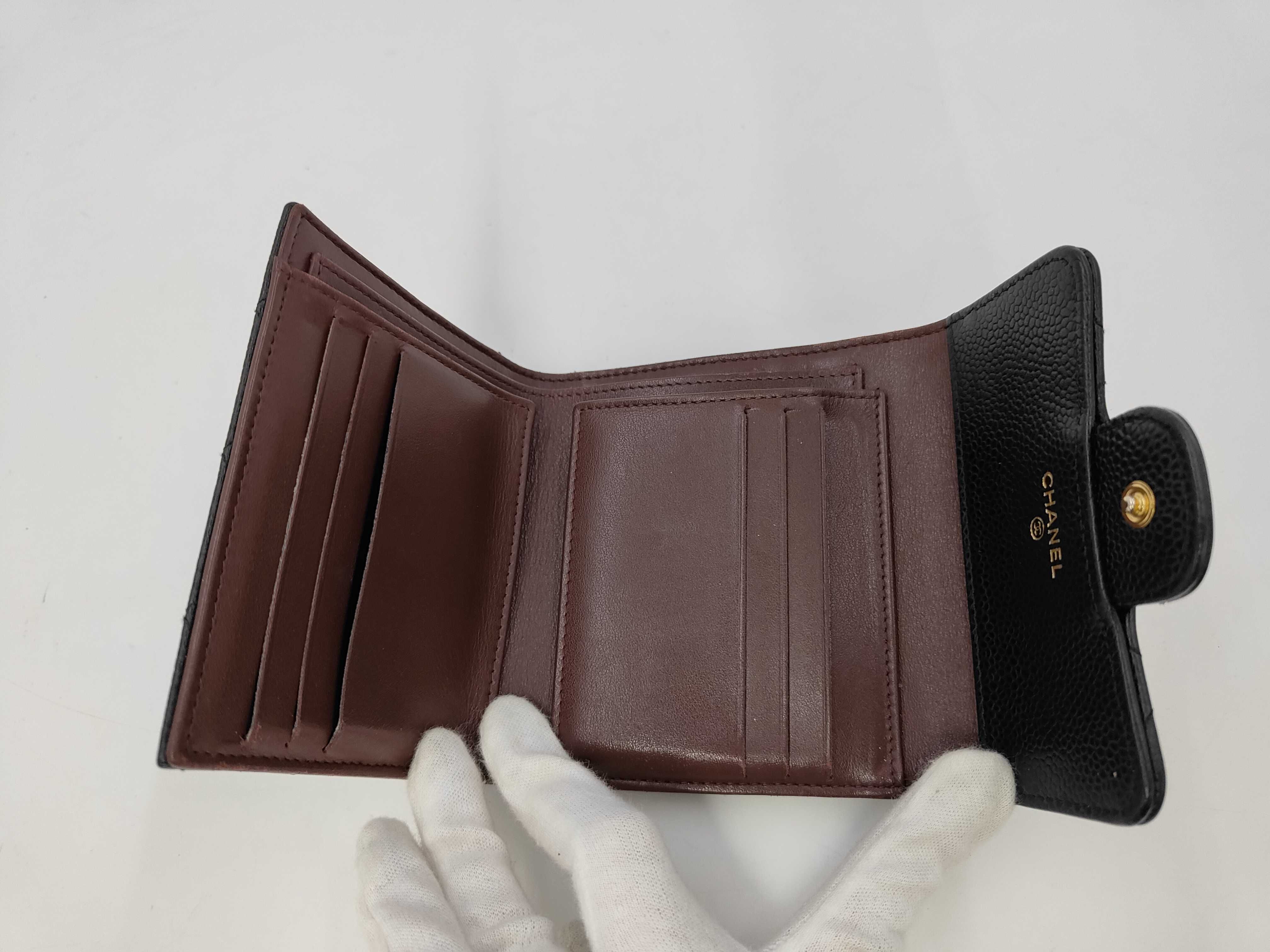 Classic Small Flap Wallet AP0231 — view 7