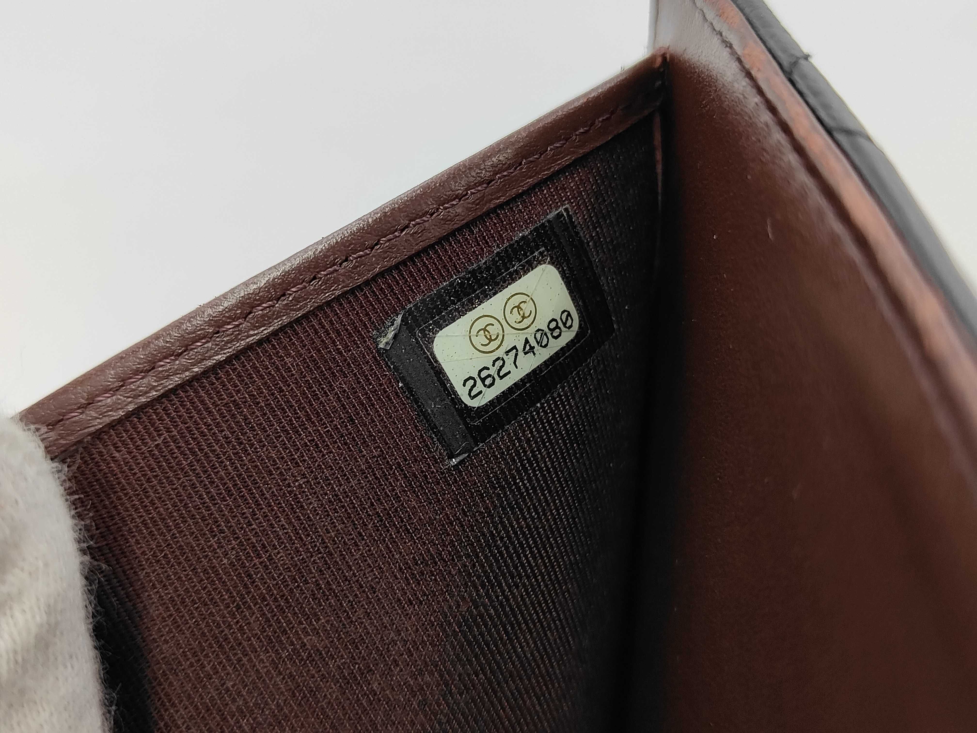 Classic Small Flap Wallet AP0231 — view 9