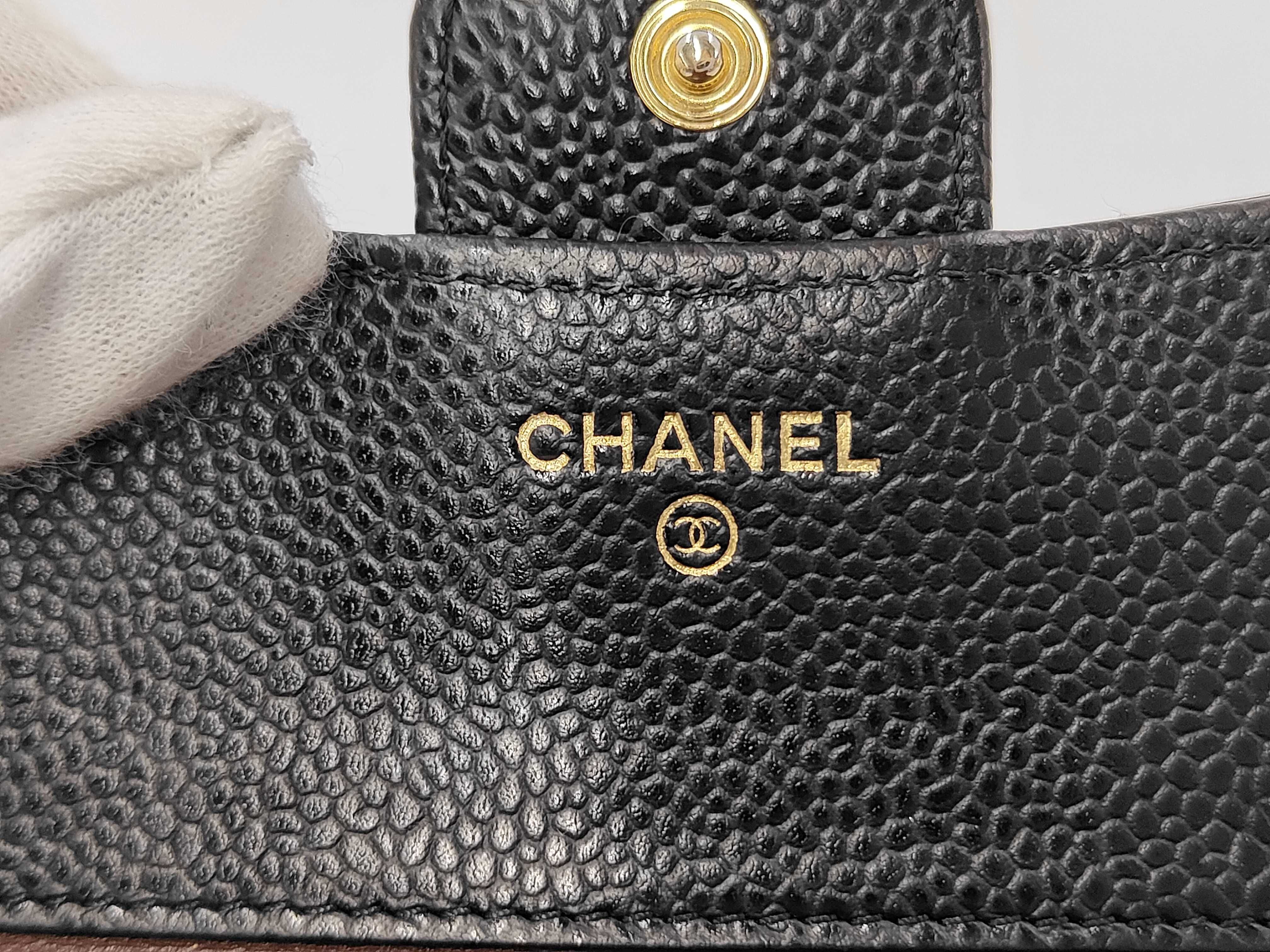 Classic Small Flap Wallet AP0231 — view 10