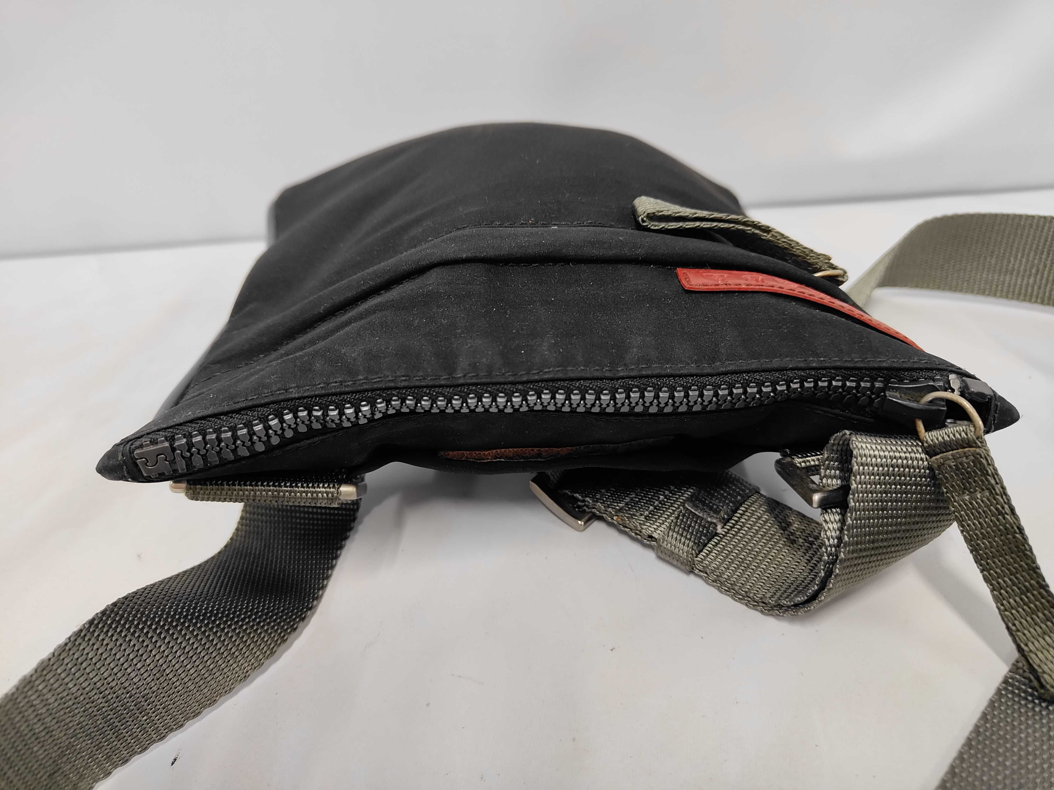 shoulder bag — view 8