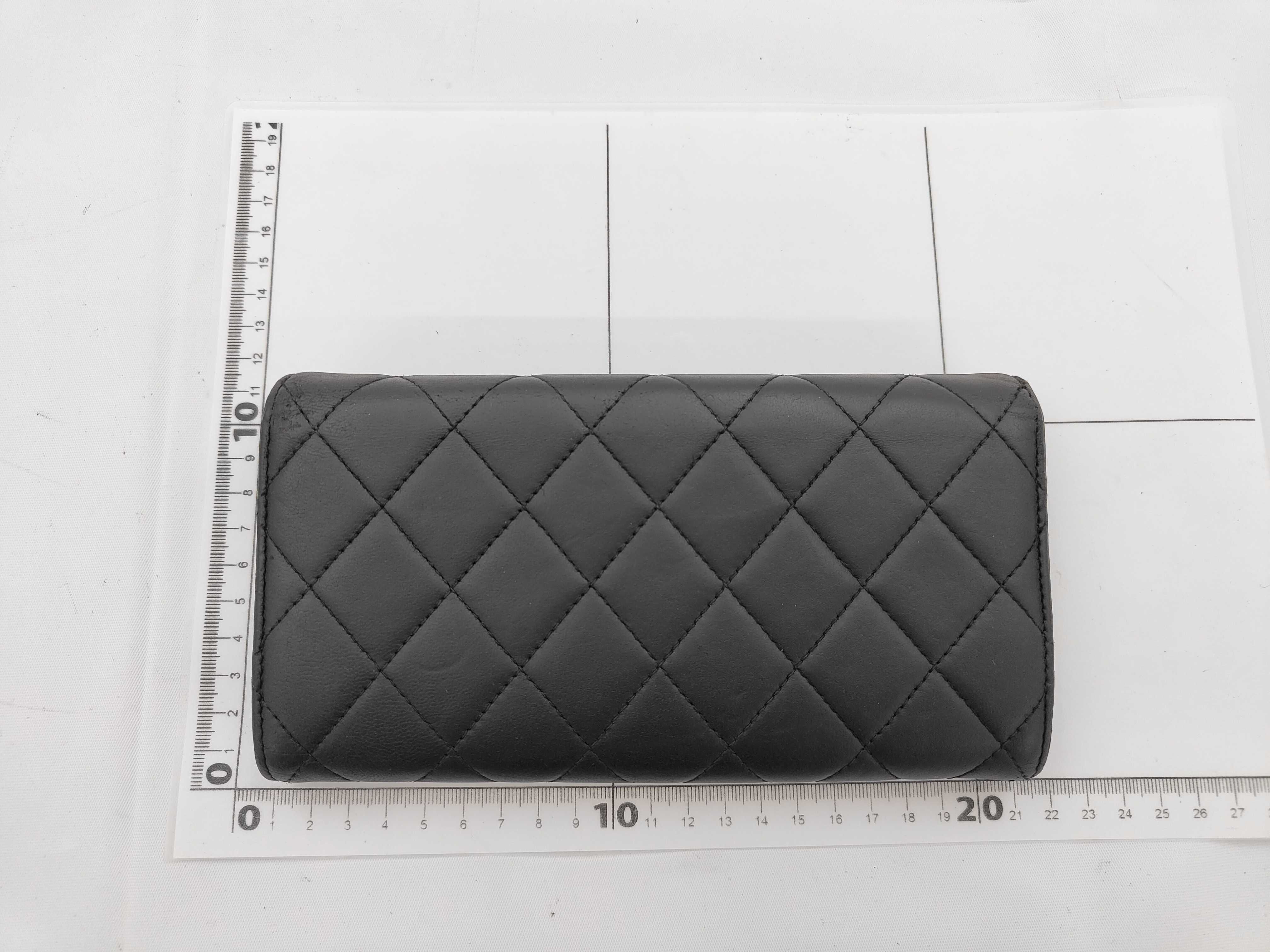 Matelassé Long Wallet (Black) — view 2
