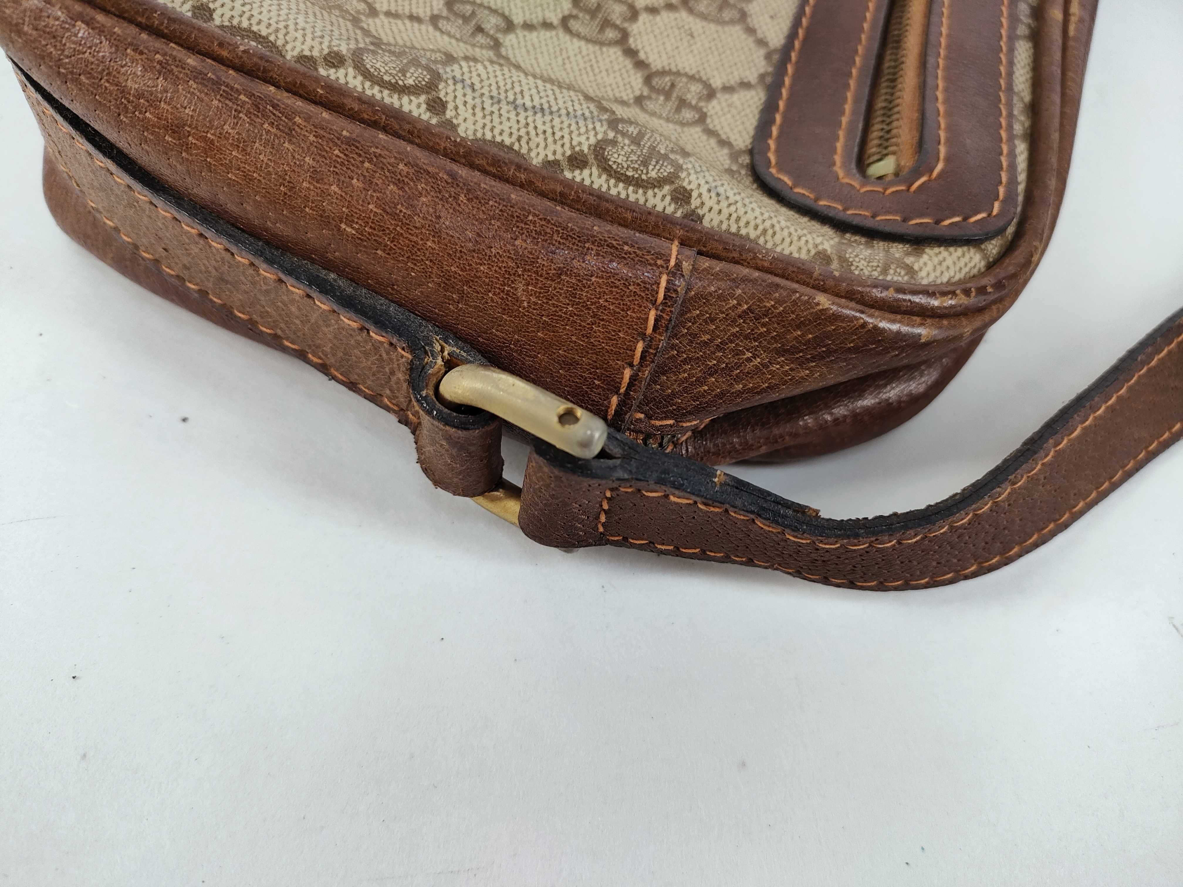 GG Supreme Shoulder Bag with Strap — view 5