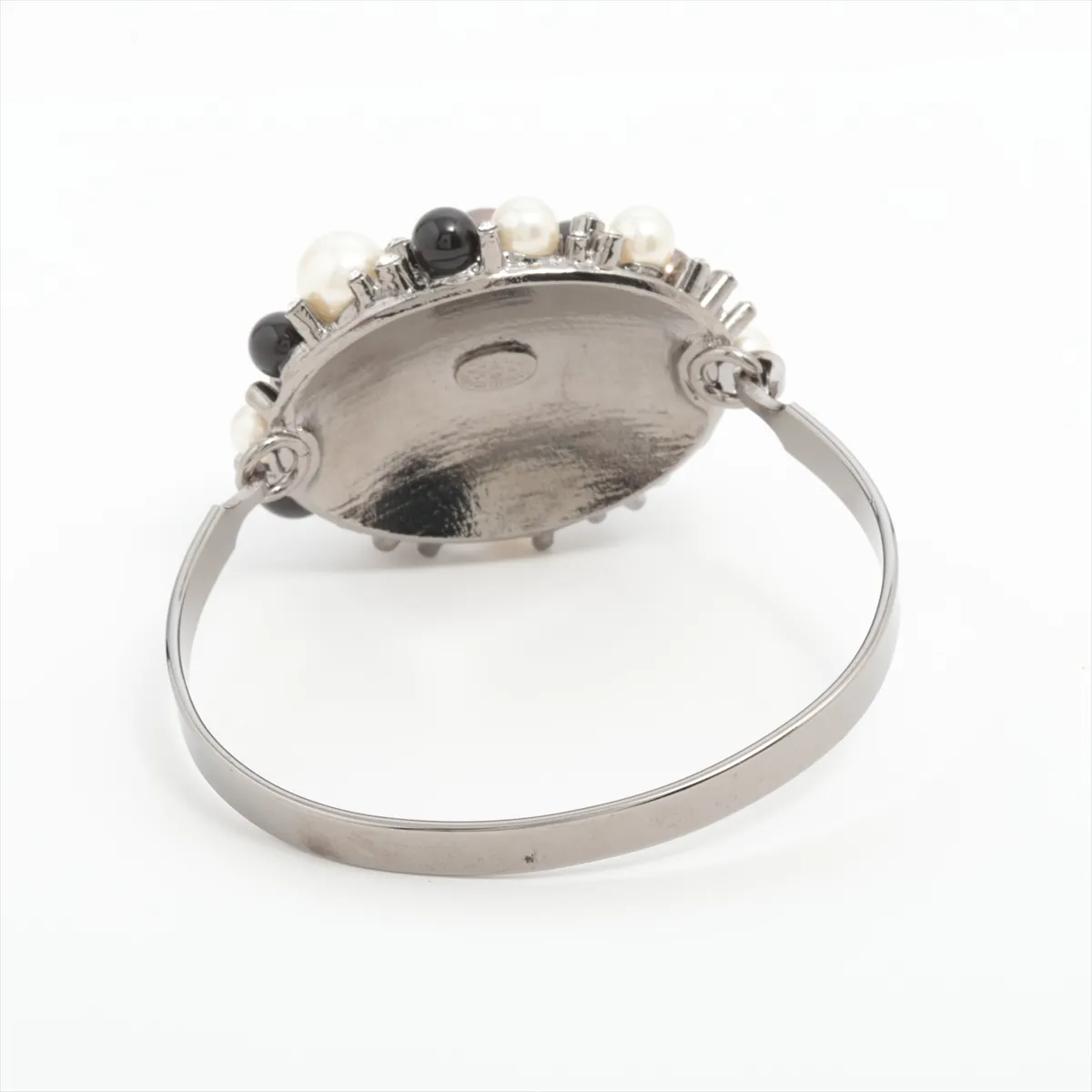 Coco Mark 04A Bangle, GP x Rhinestone x Faux Pearl, Black x Silver. Shows — view 2
