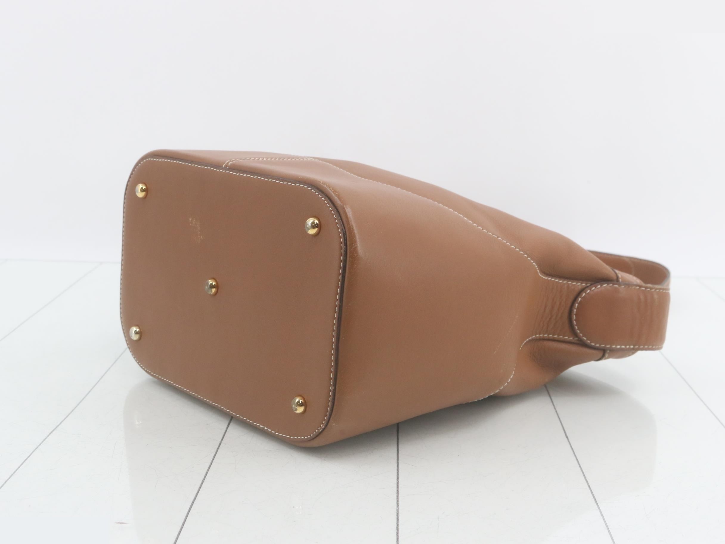 Leather shoulder bag with pouch, light brown. — view 6