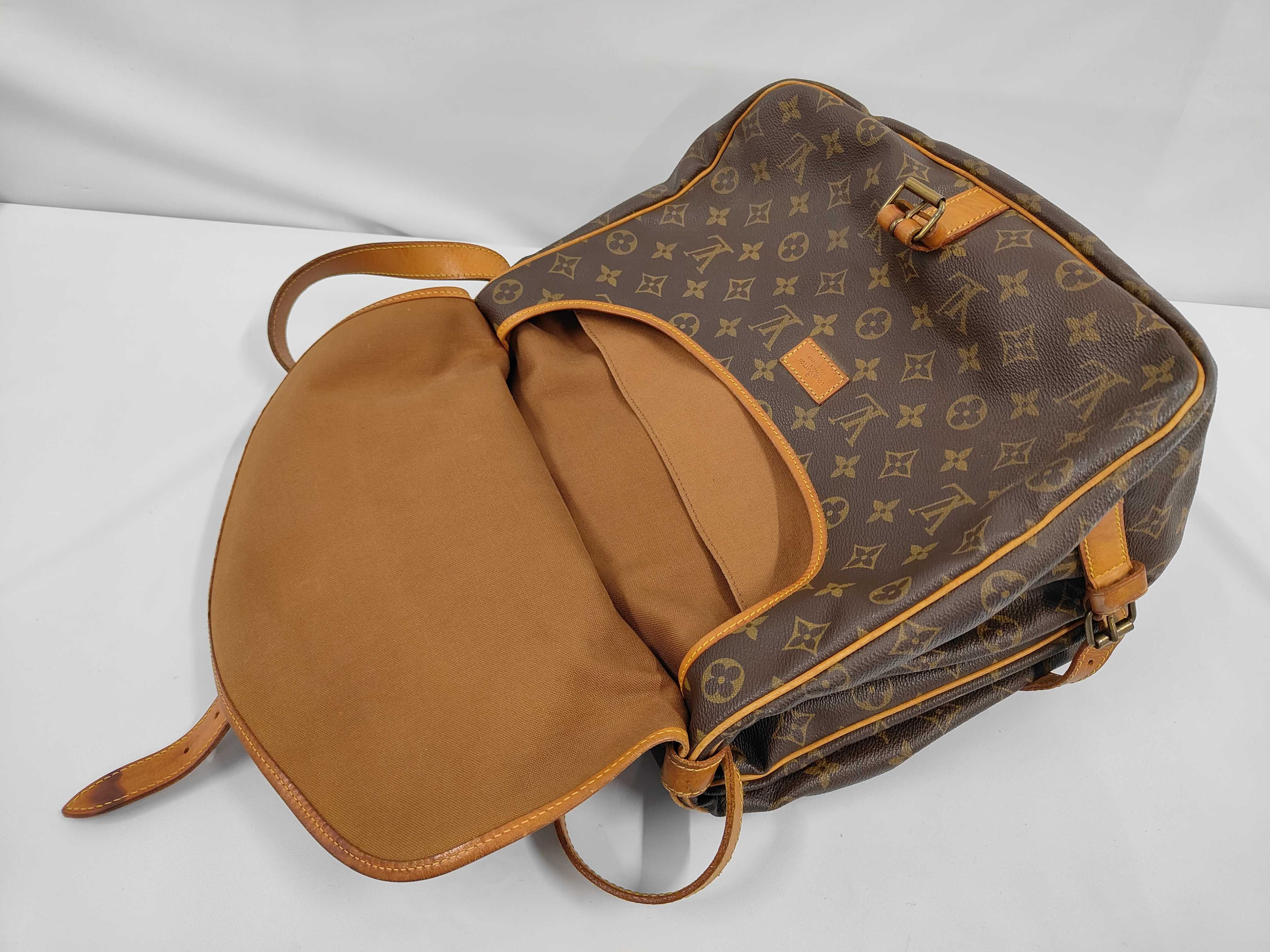 LV Monogram Saumur 35 Shoulder Bag M42254 Shoulder Bag — view 8