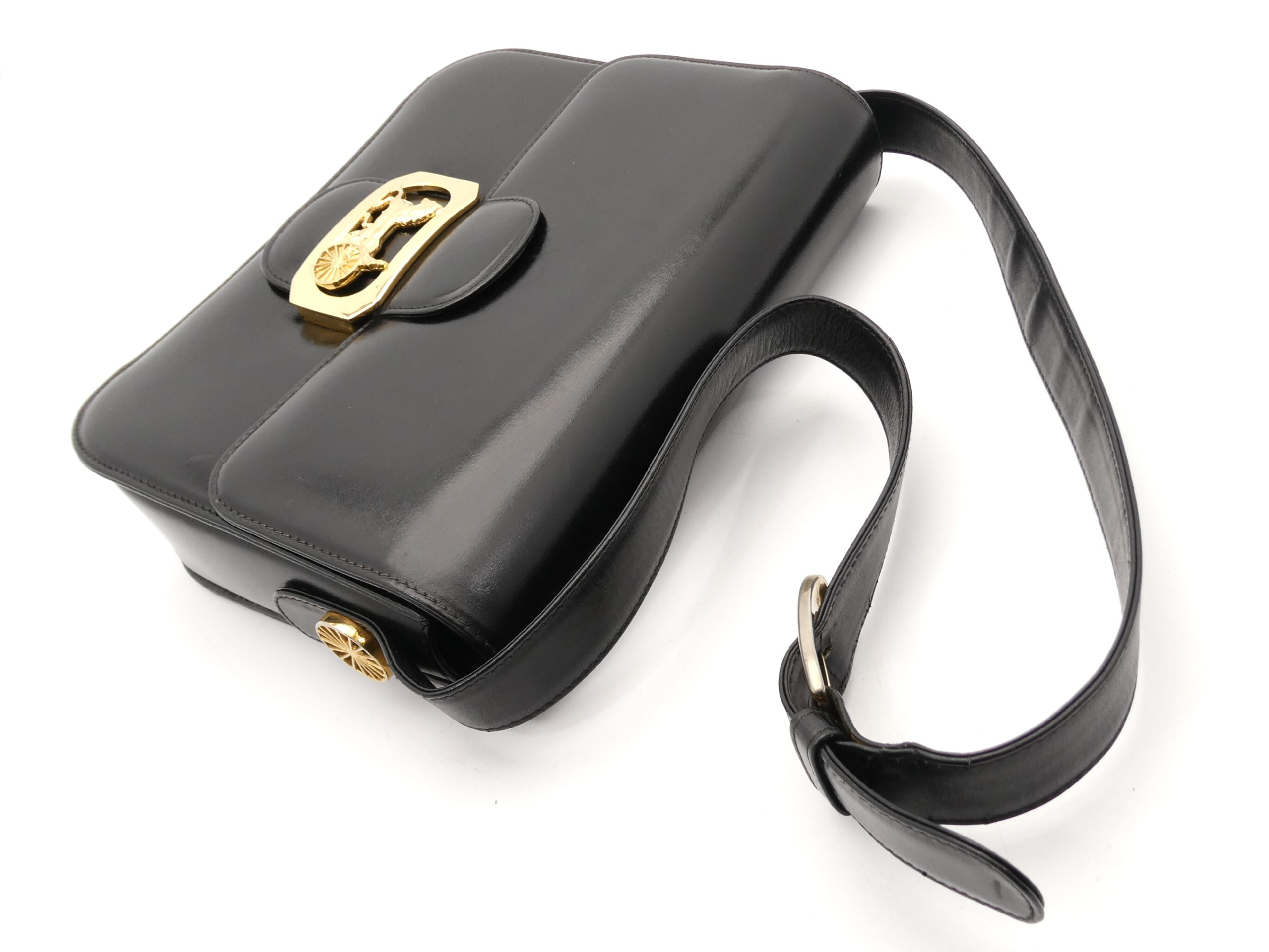 leather shoulder bag with carriage hardware — view 6