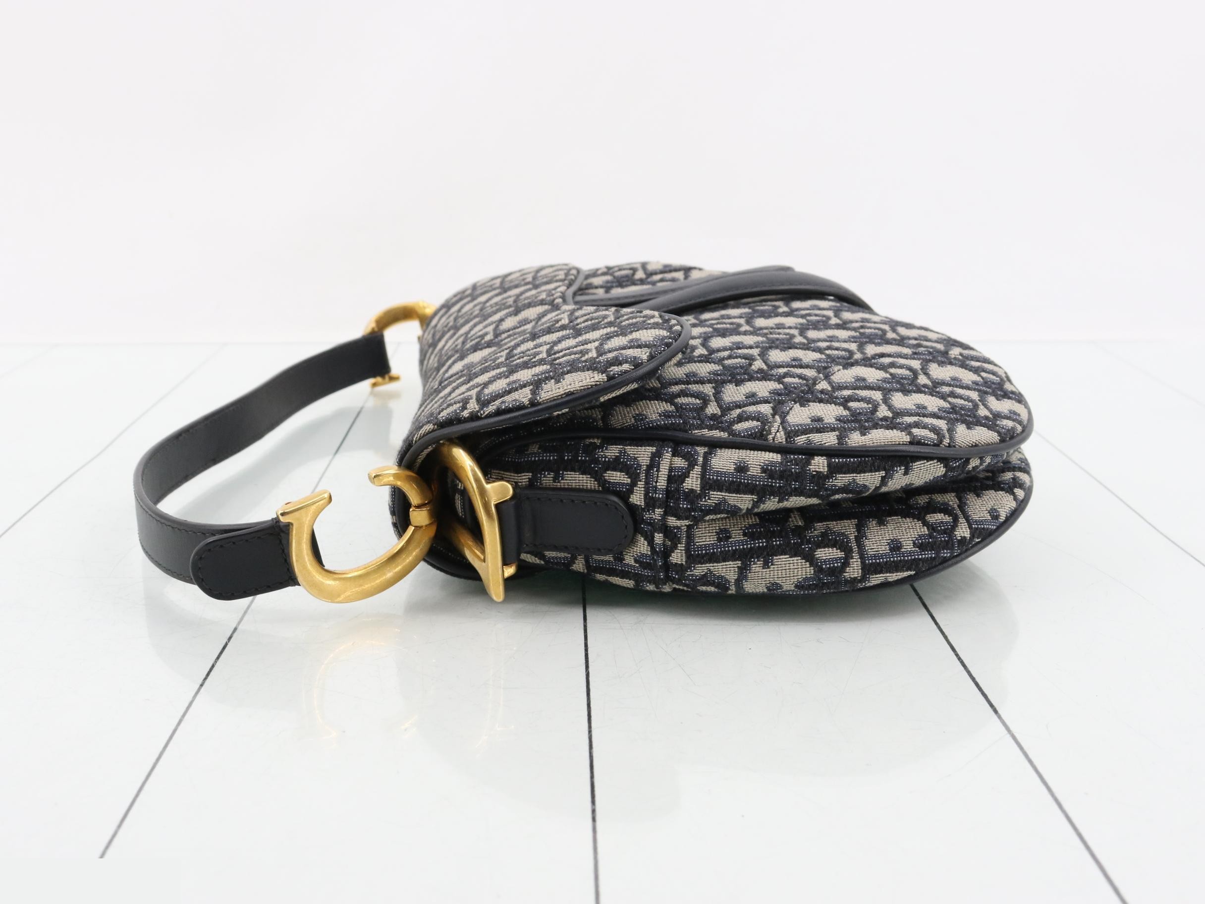 Saddlebag, Oblique Canvas, One-Shoulder Bag — view 4
