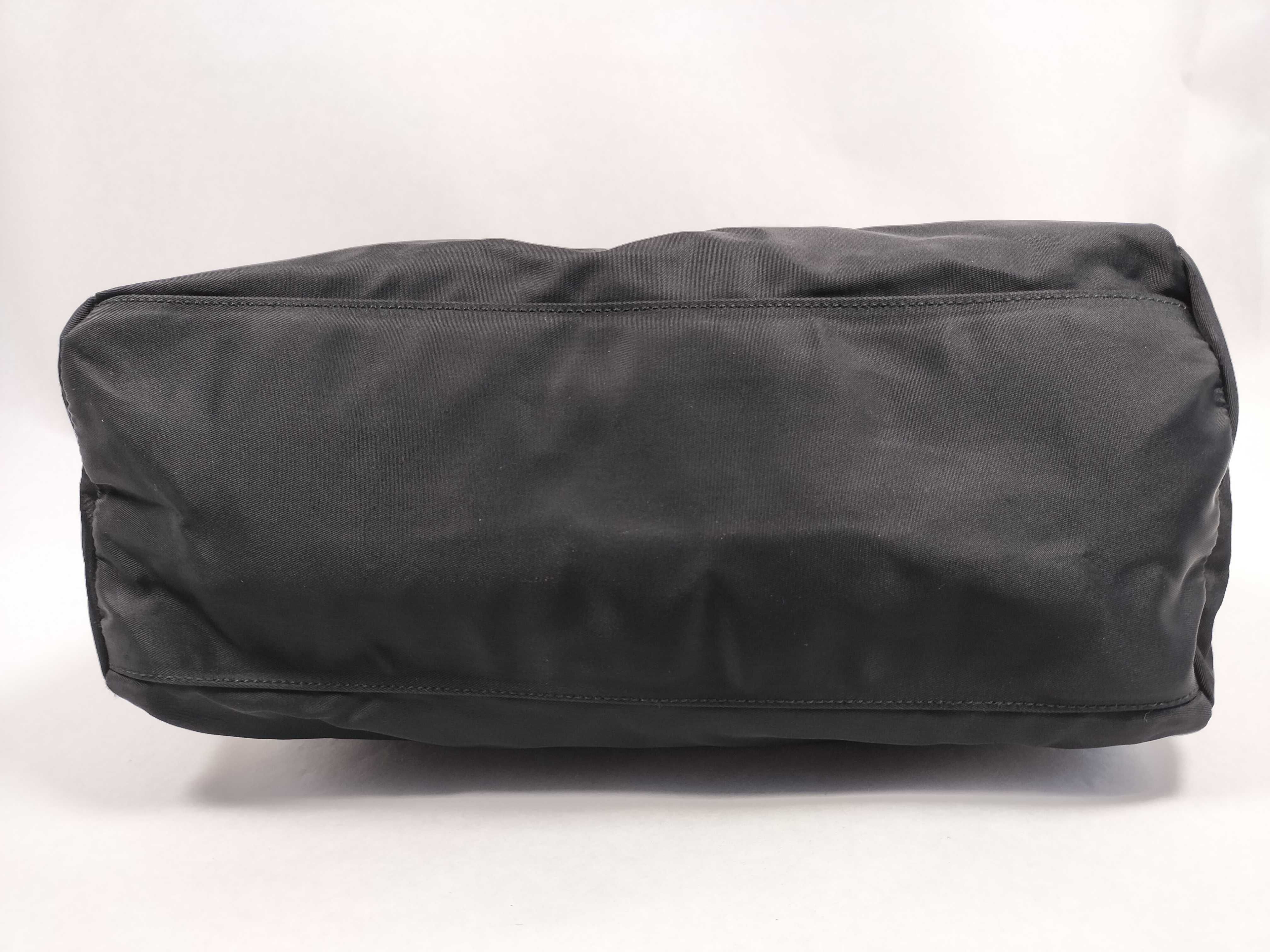 Nylon Prada Nylon Handbag Tote Bag B3864 Black Handbag — view 7