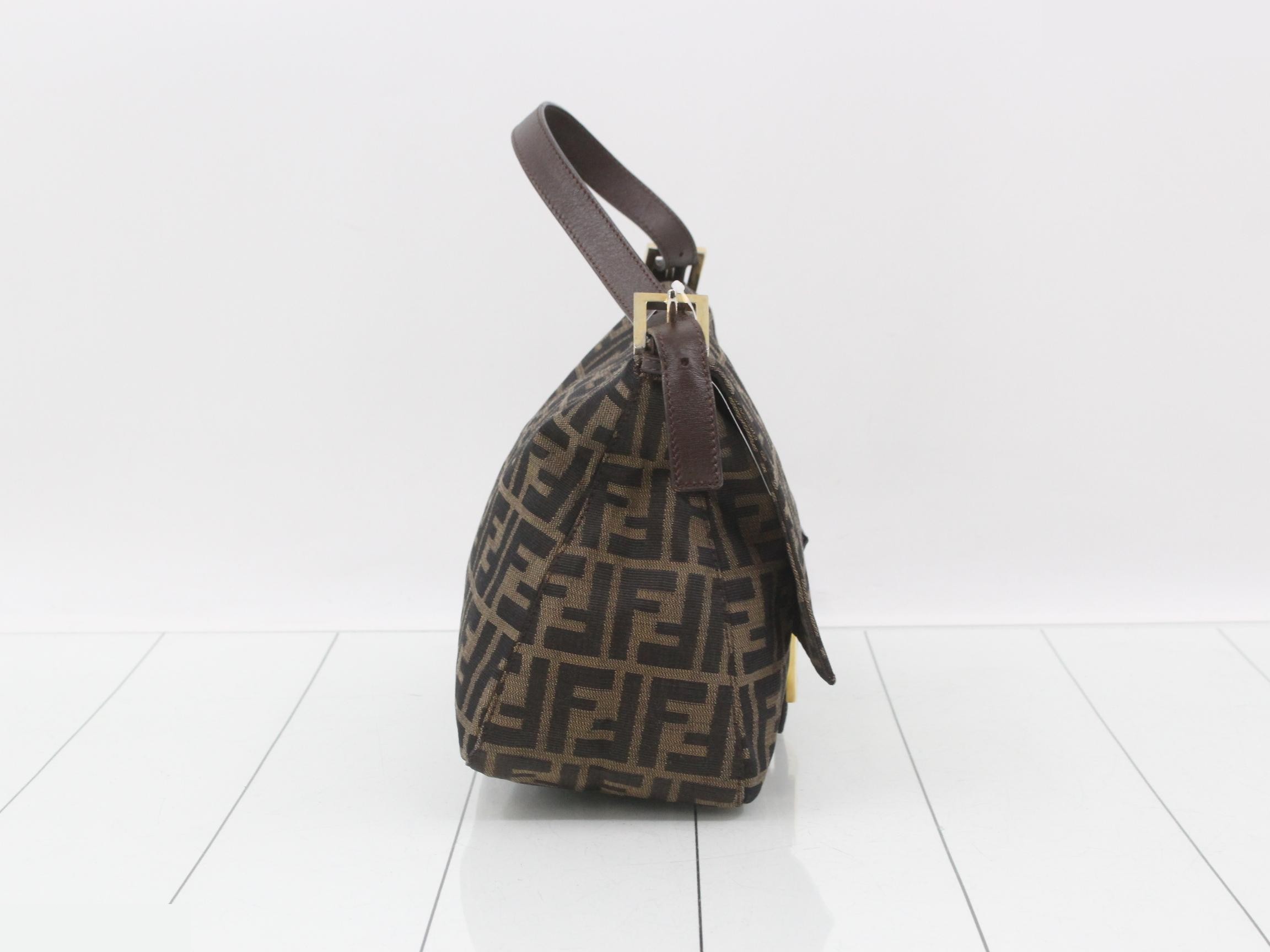 Mamma Bucket - Other Line - Bags & Shoulder Bags - Gold — view 4