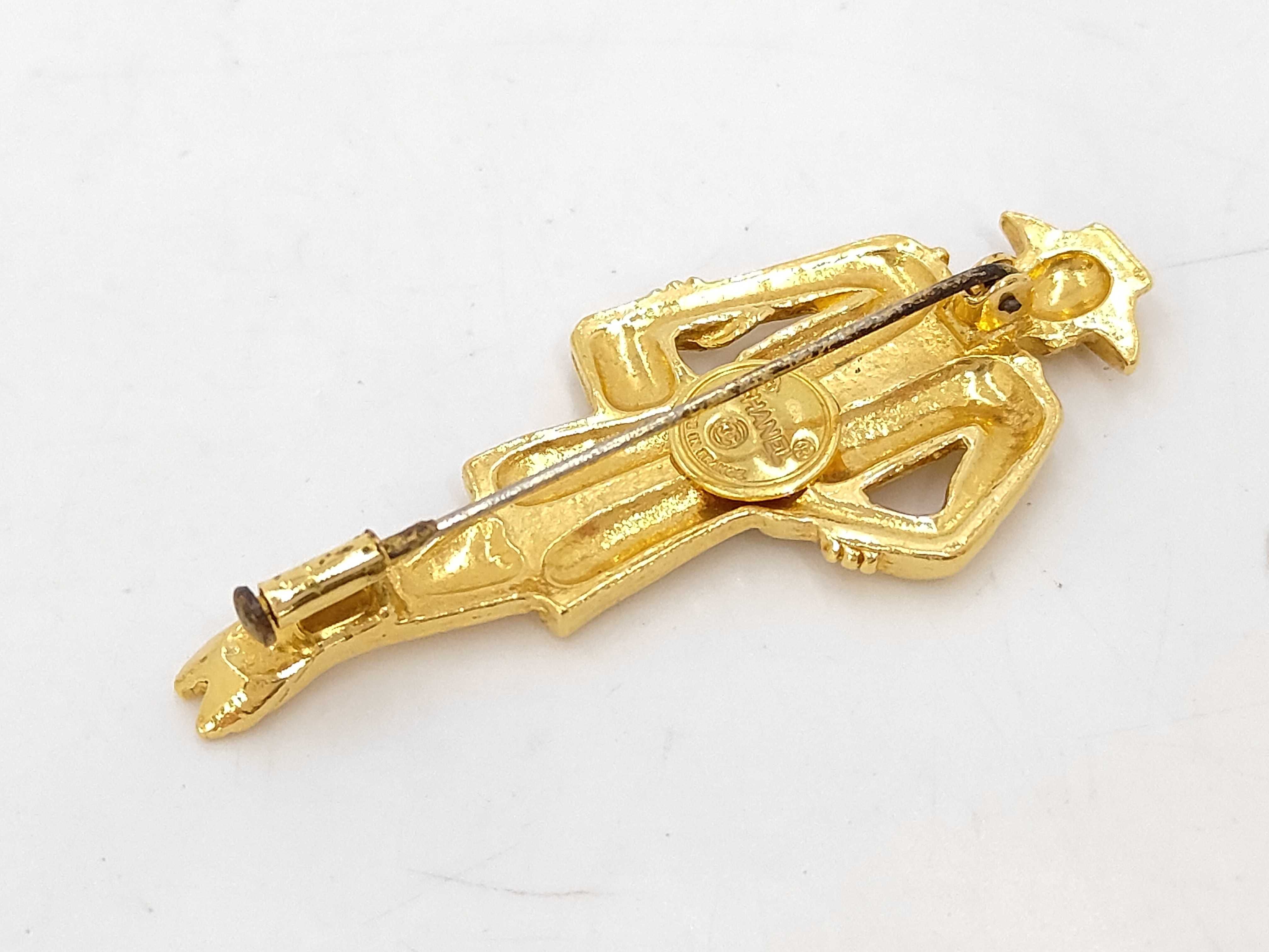 Mademoiselle Brooch — view 2