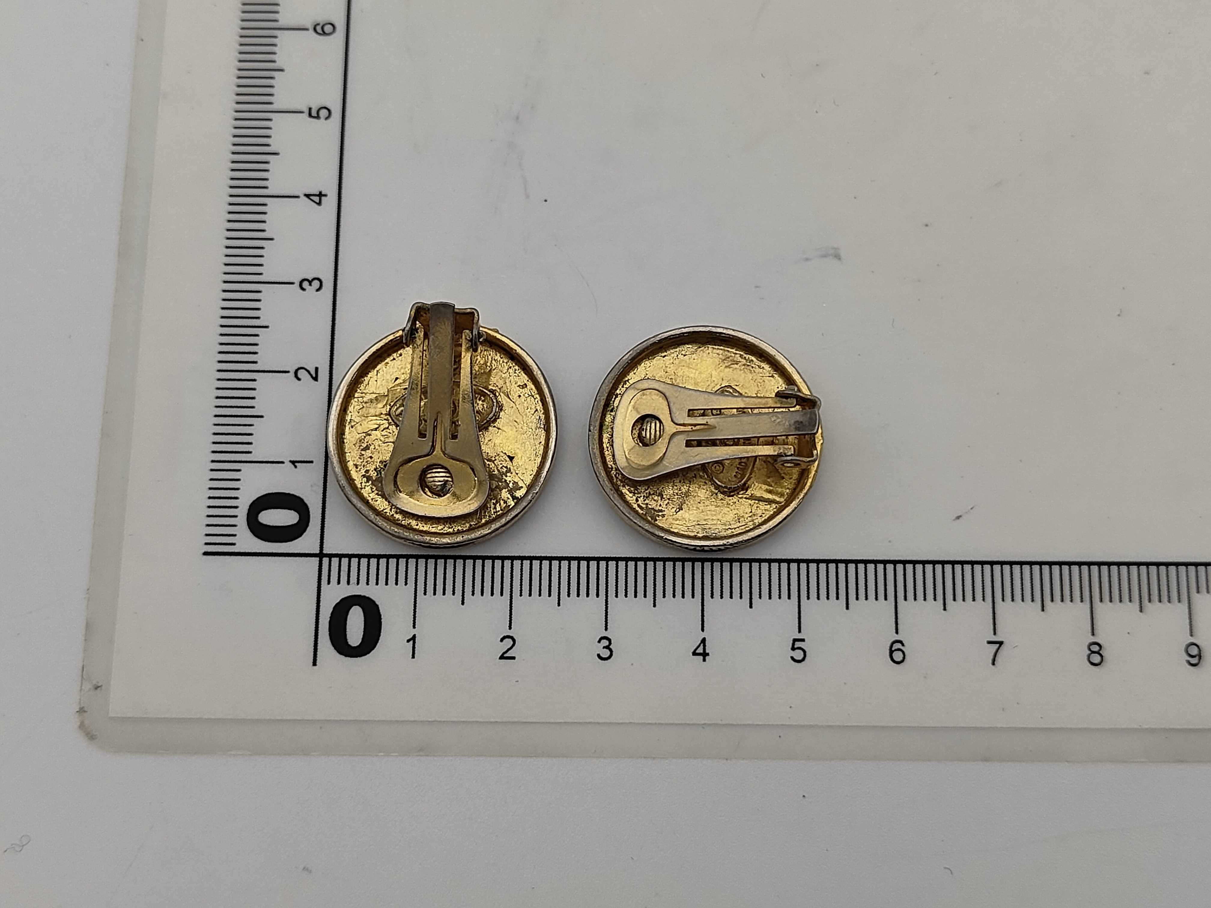 earrings — view 2