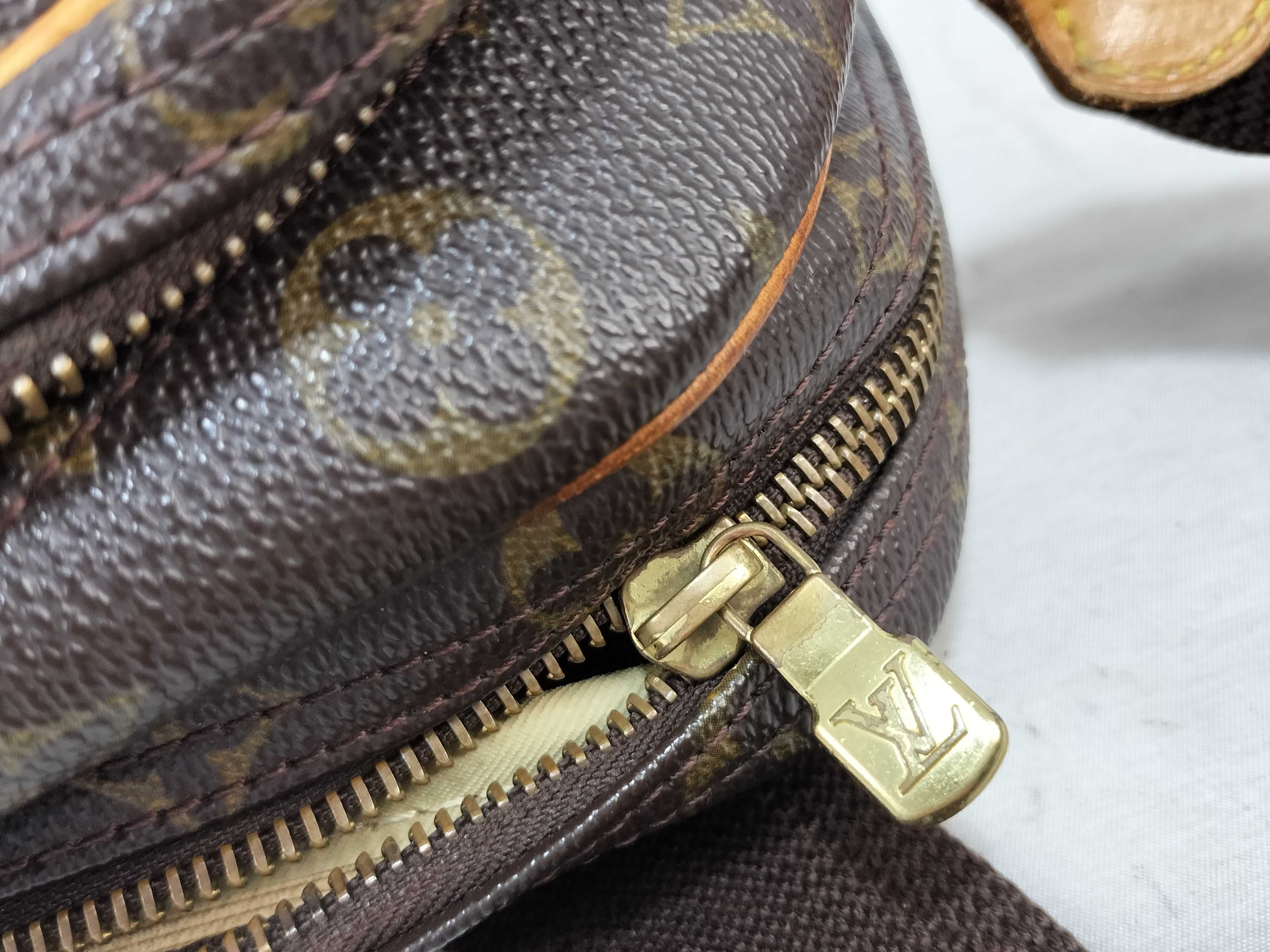 Monogram M45254 Reporter PM Shoulder Bag — view 15