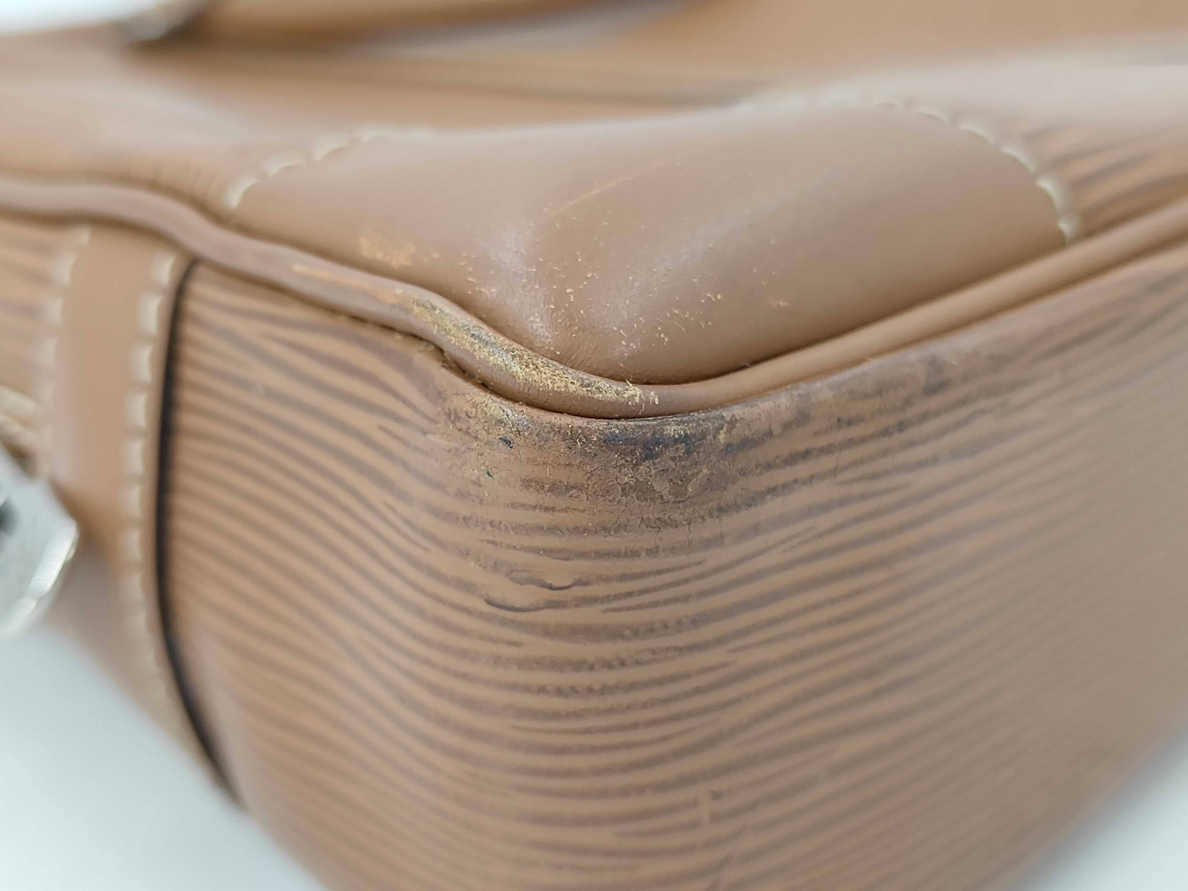 Epi Portedocument Voyage Cannelle BA1097 Business Bag — view 10