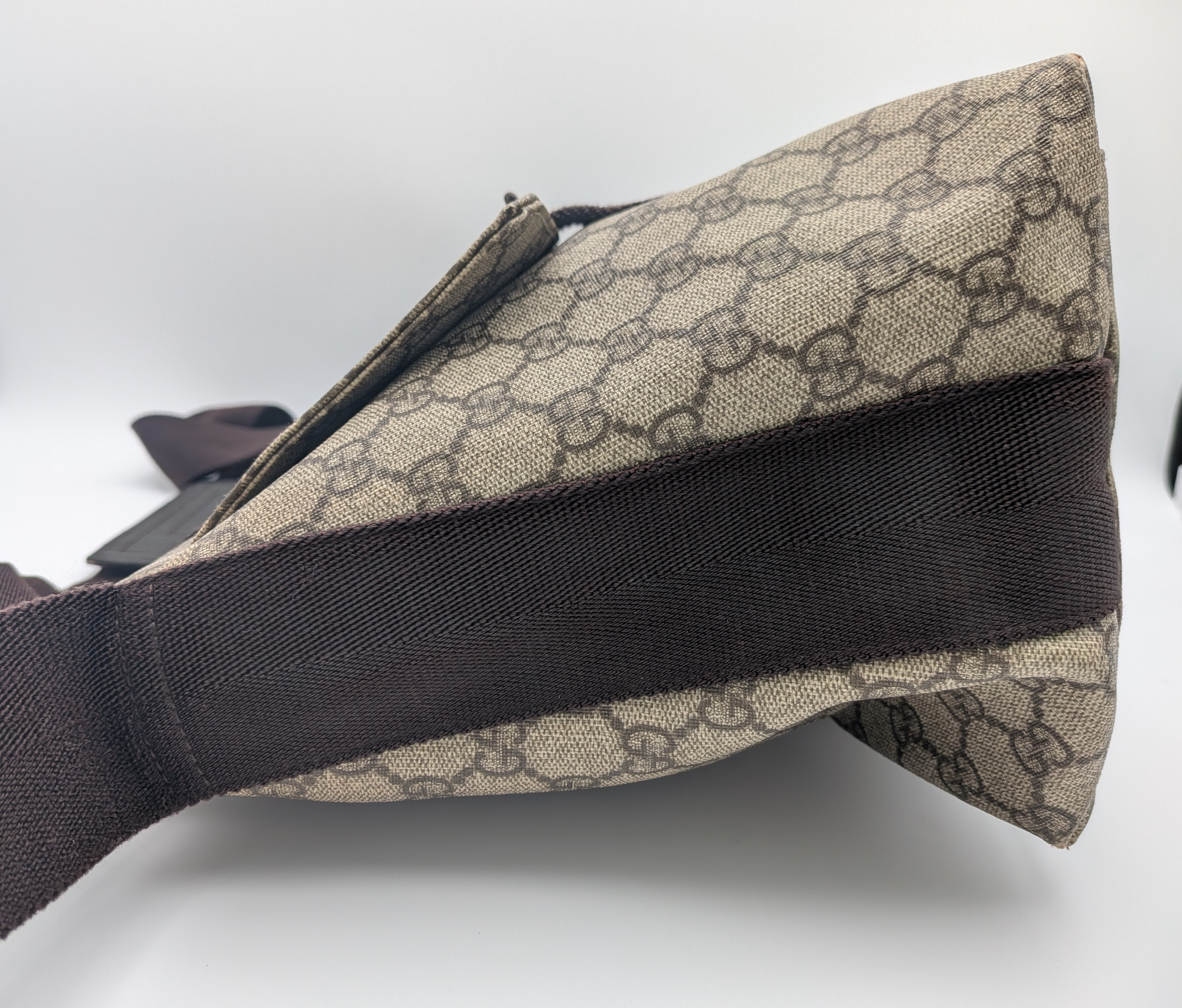 GG Supreme Shoulder Bag Messenger Bag Shoulder Bag — view 4