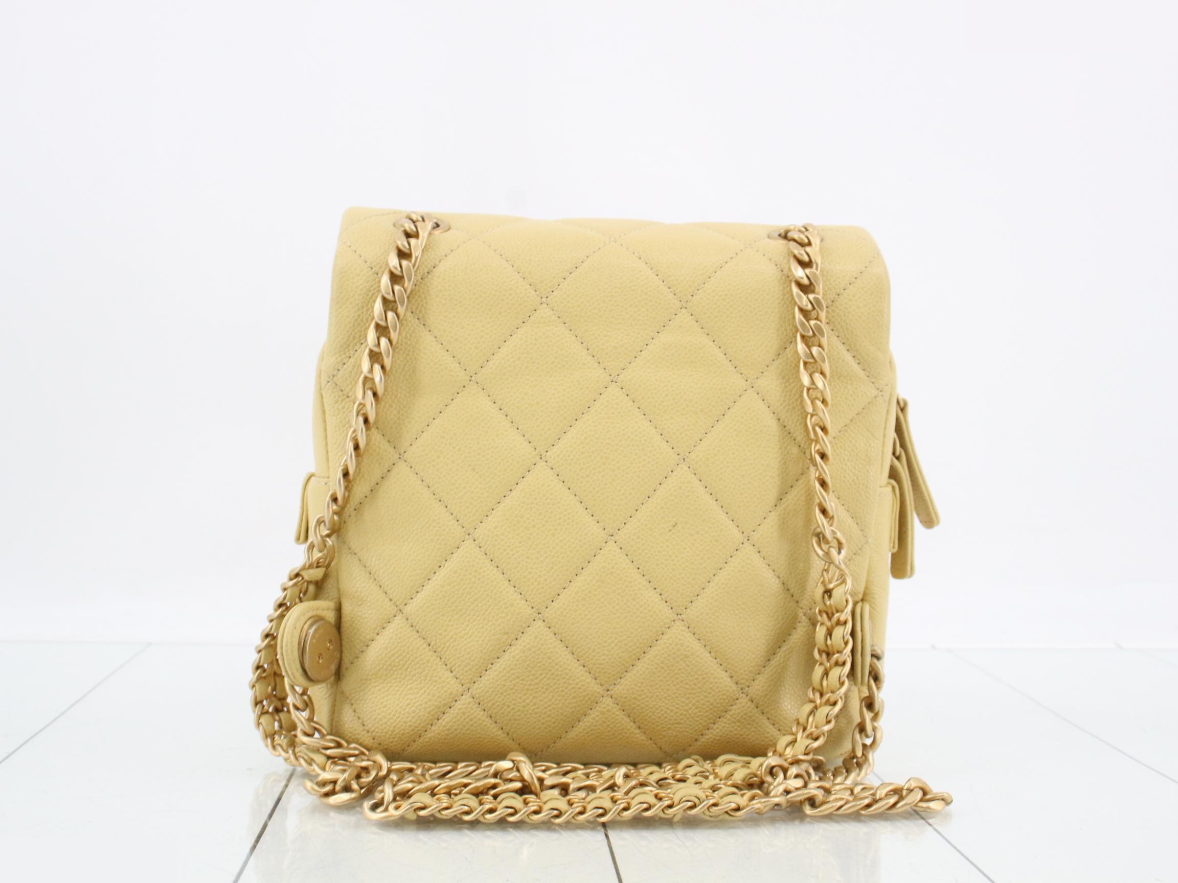 Caviar skin Coco Mark chain backpack — view 2