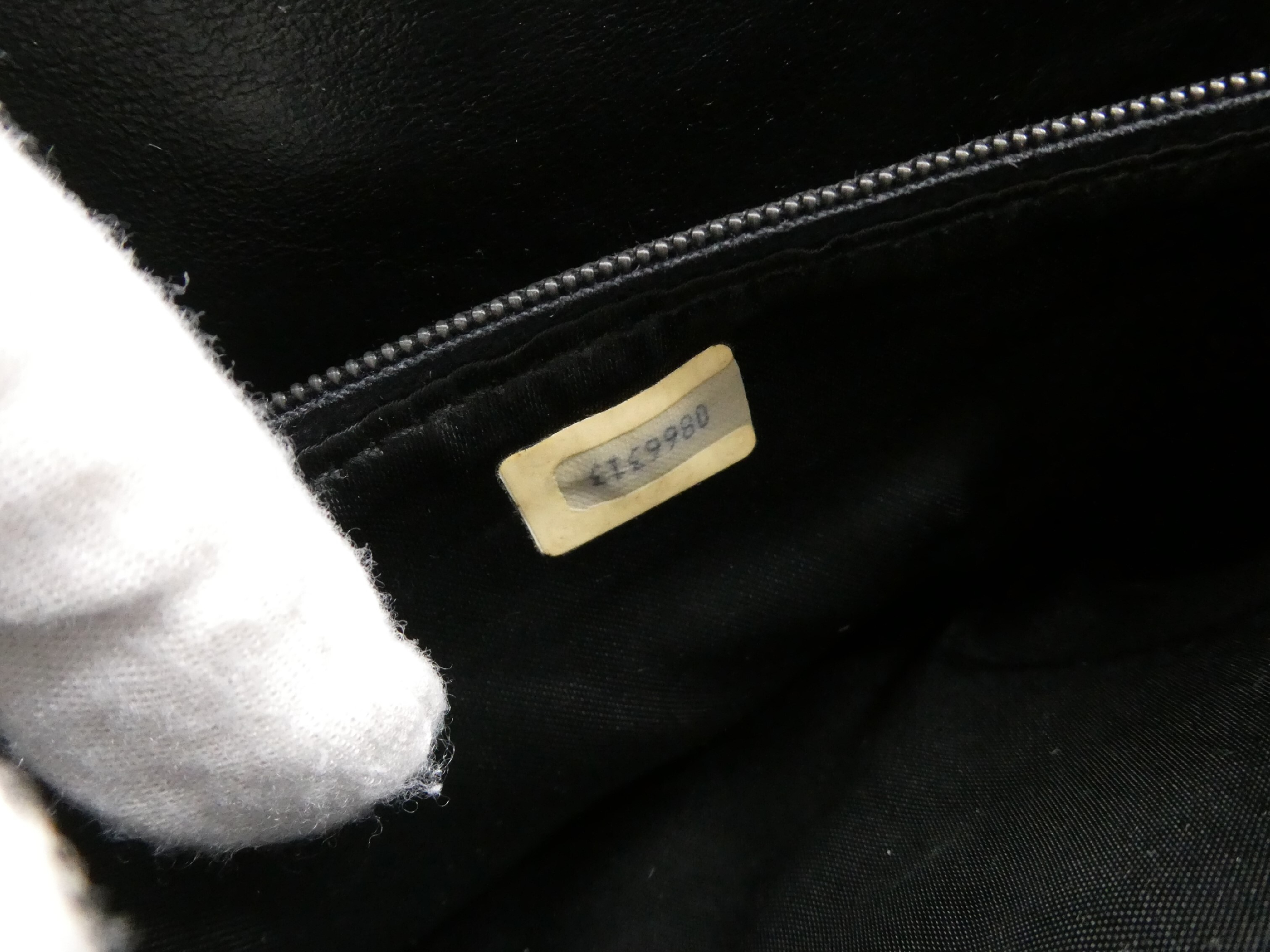 Matelassé Coco Mark Fringe Chain Shoulder Bag — view 9