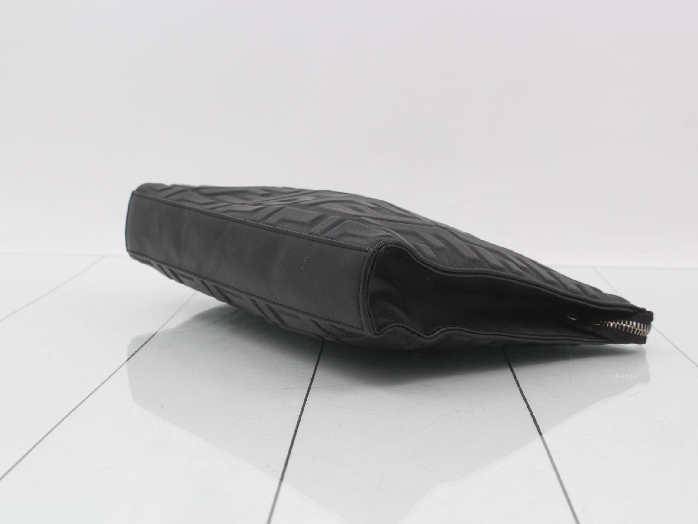 clutch — view 6
