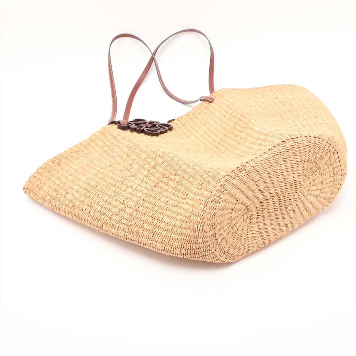 Anagram Shell Basket Medium Raffia x Leather Tote Bag, Beige — view 4