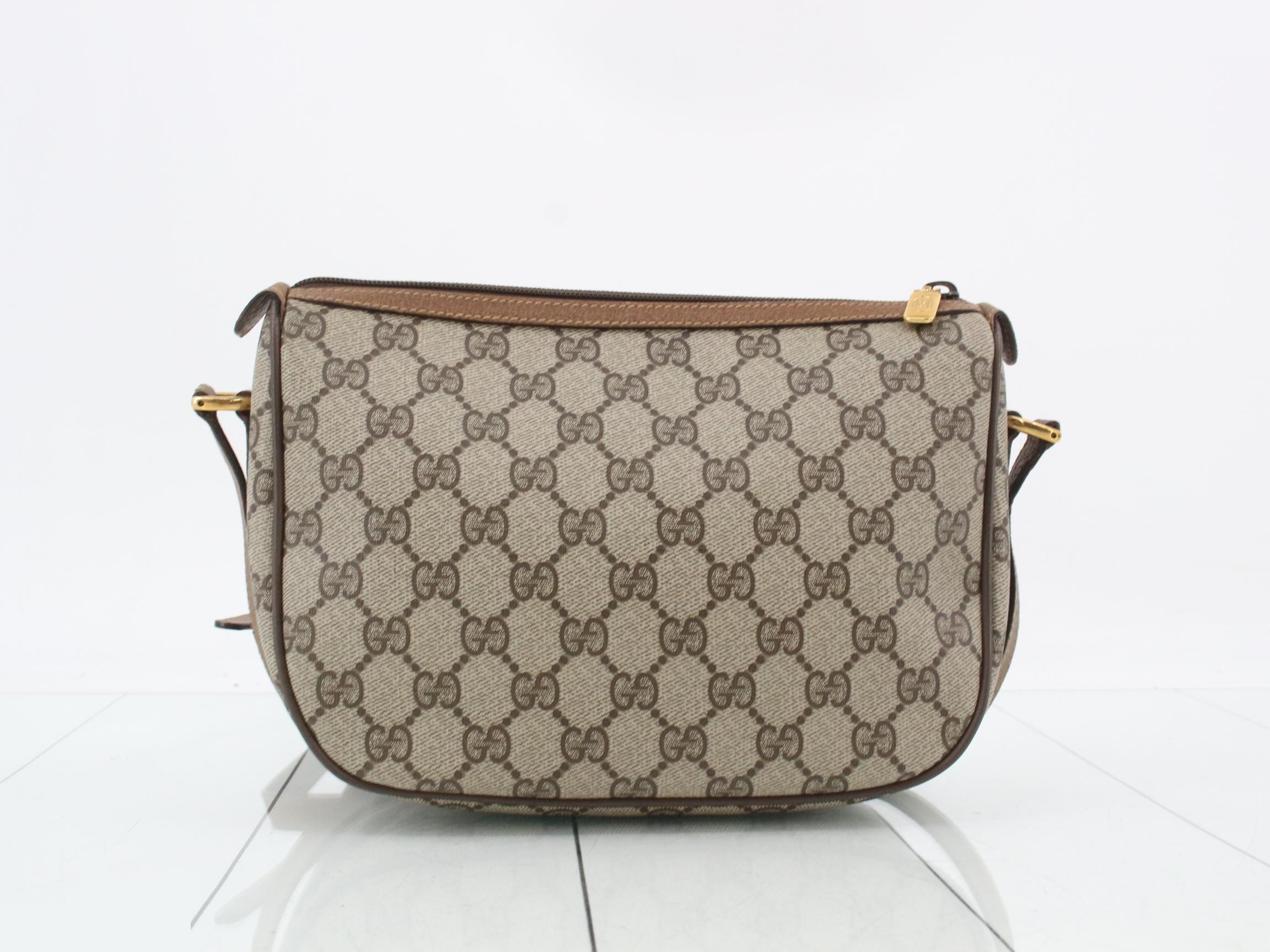GG Supreme Sherry Shoulder Bag — view 2