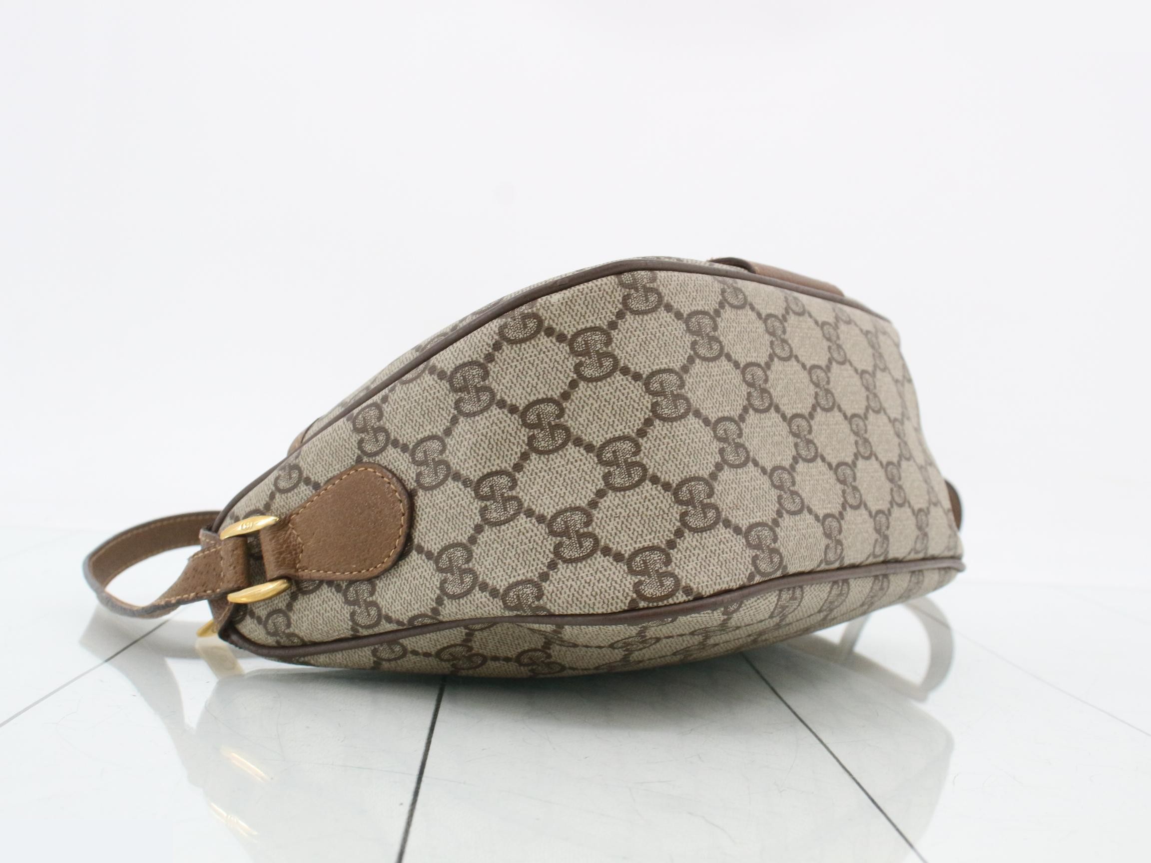 GG Supreme Sherry Shoulder Bag — view 5