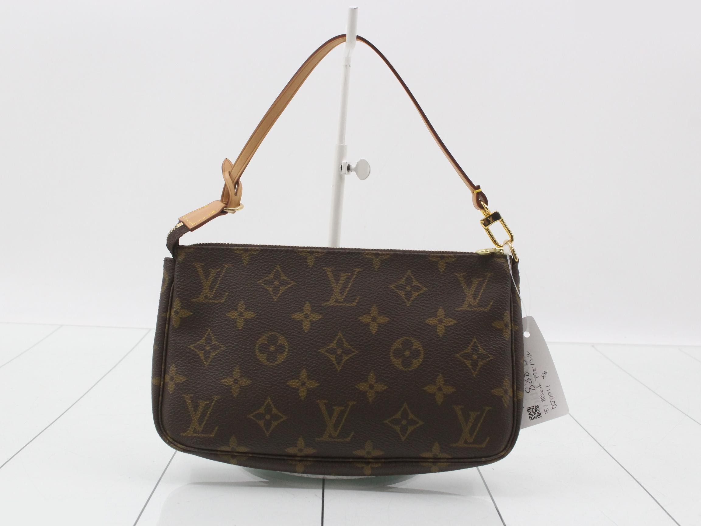 Pochette Accessoires BJ0011 (with dust bag) — view 2