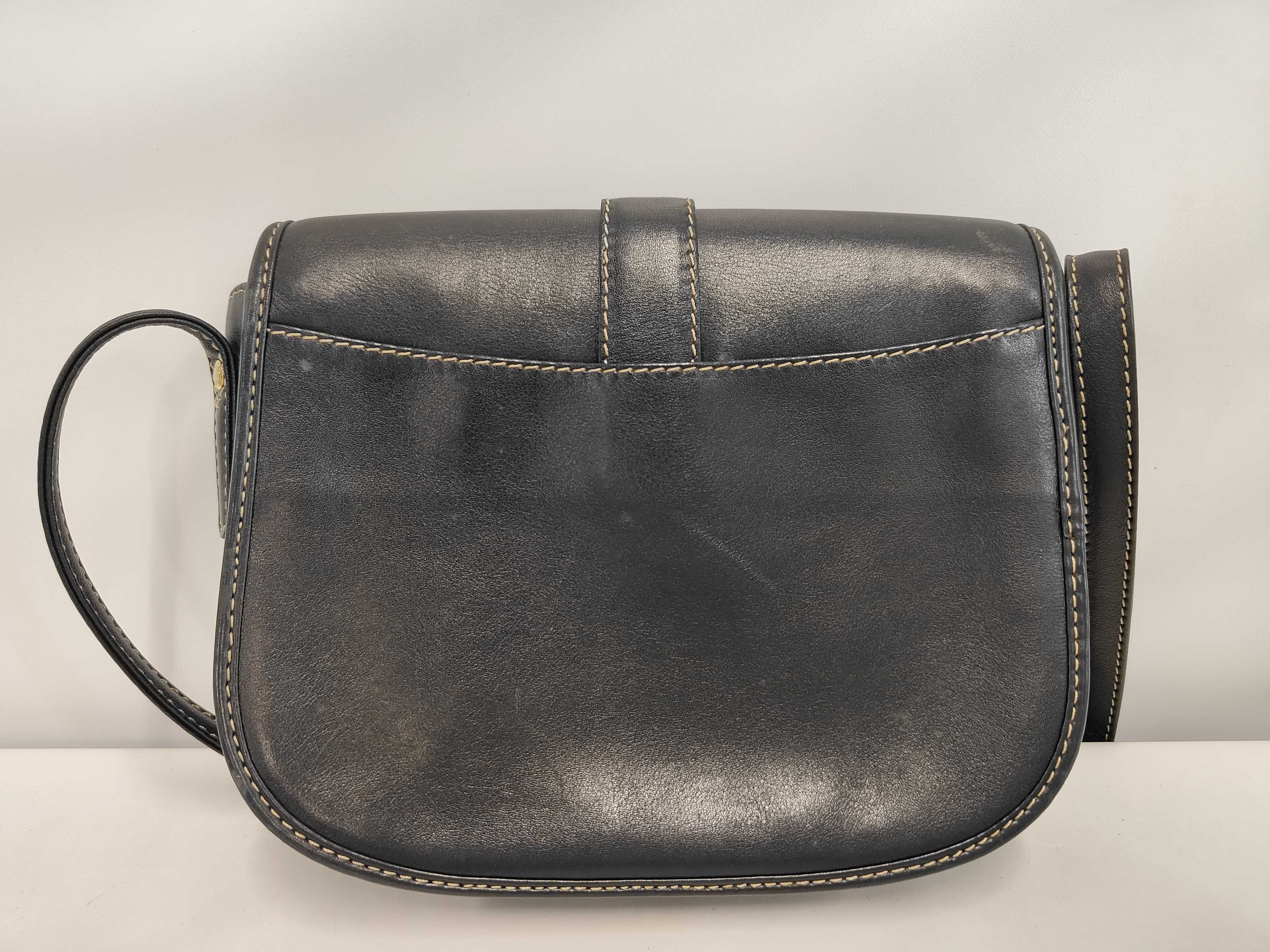 Vintage Leather Shoulder Bag — view 2
