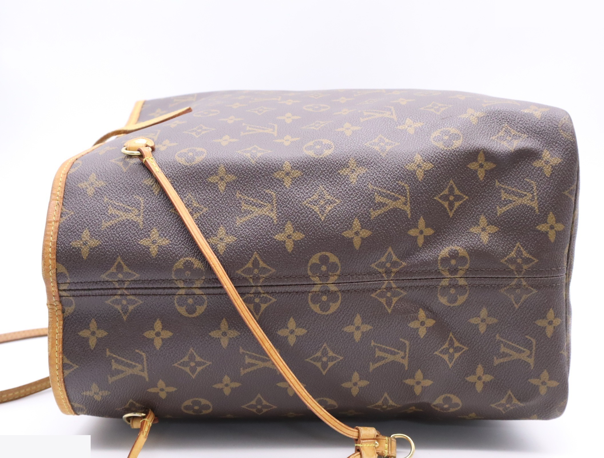 Neverfull GM — view 3