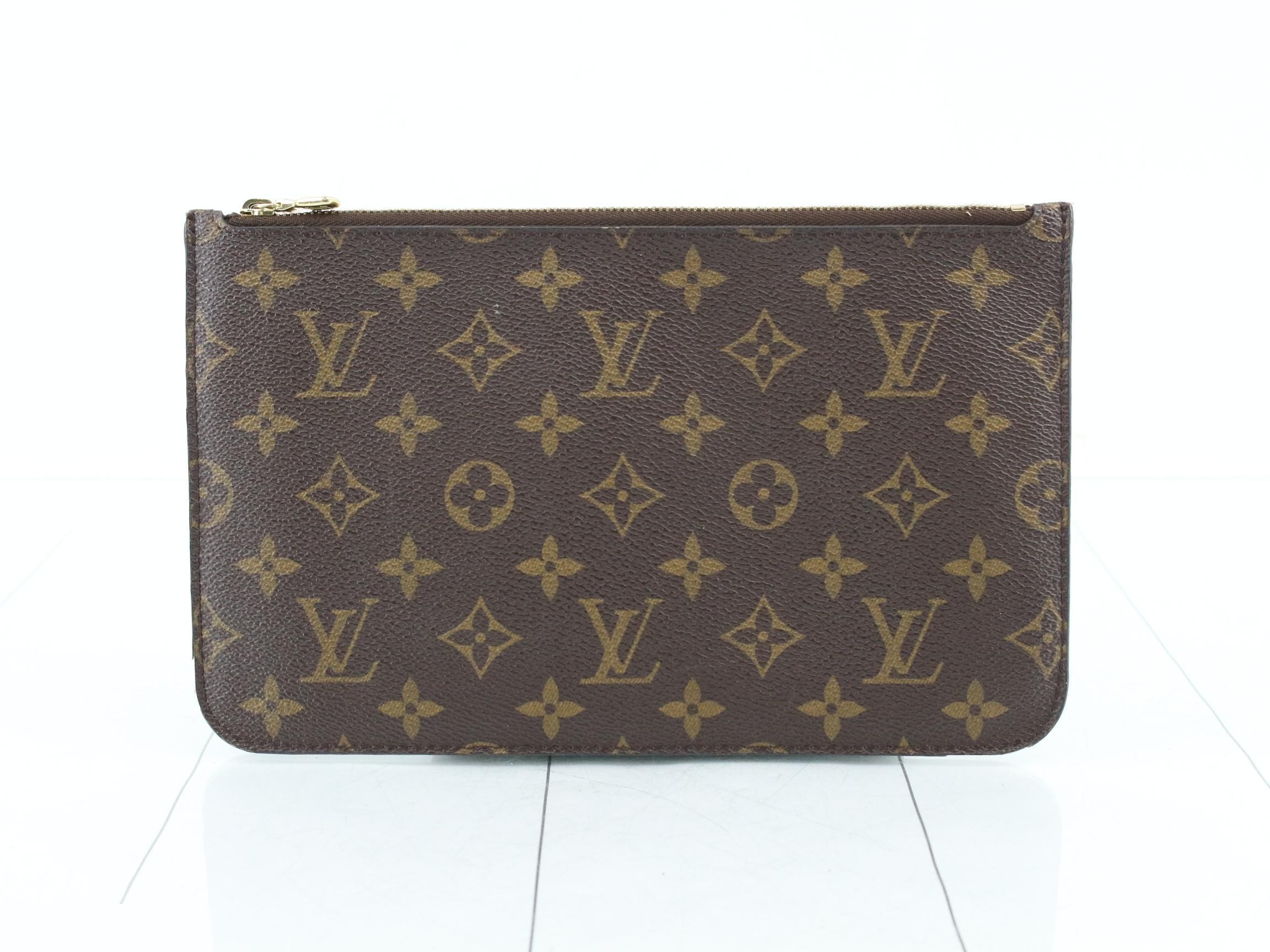 pouch