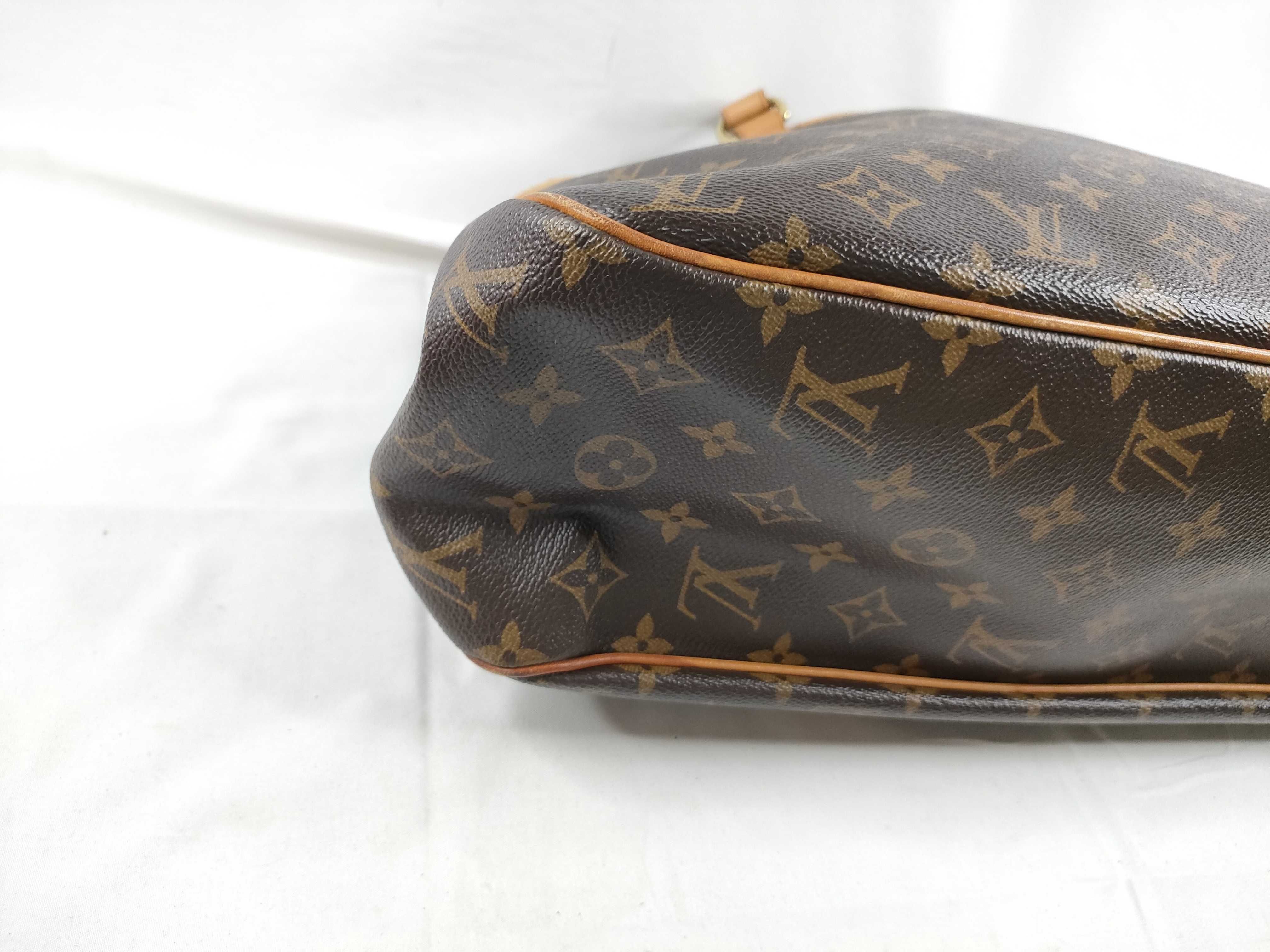 Monogram PH - Monogram Batignolles Horizontal Tote Bags Brown Canvas M Shoulder Bag — view 3