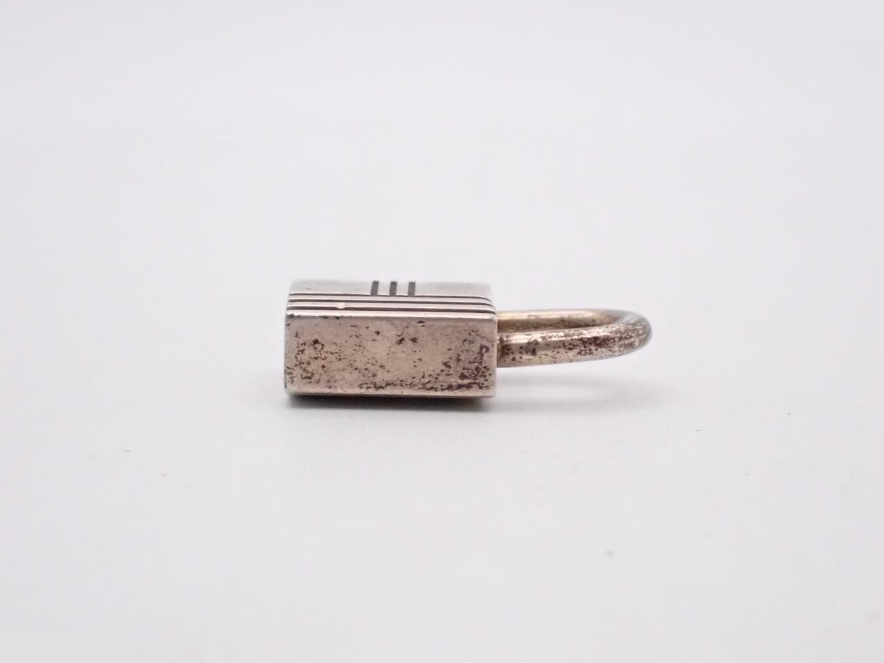 necklace pendant, 925 sterling silver, 15.5g, with padlock. — view 3