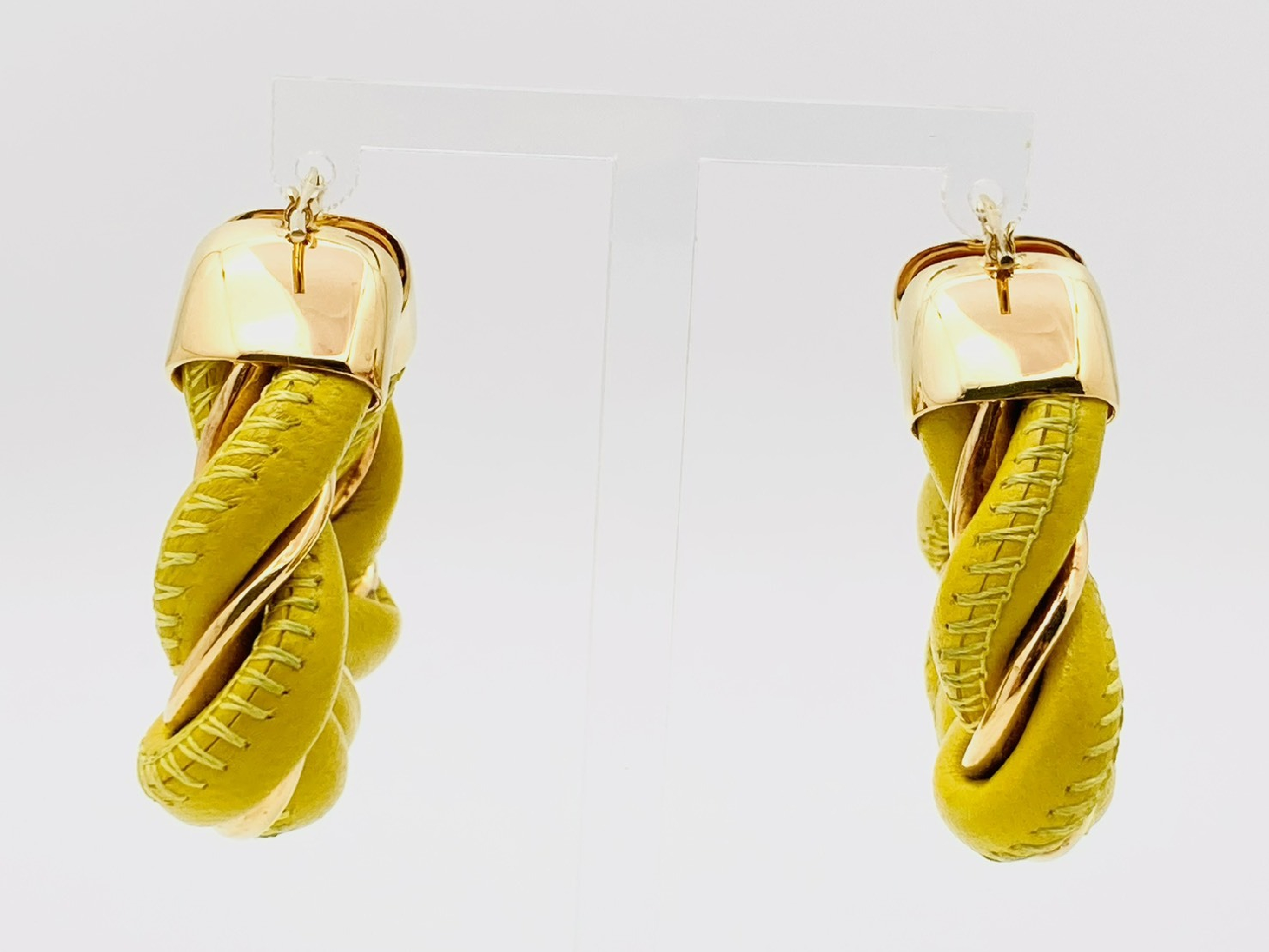Triangle Twist Hoop Earrings, Leather x 925 Sterling Silver, Yellow x Gold — view 3