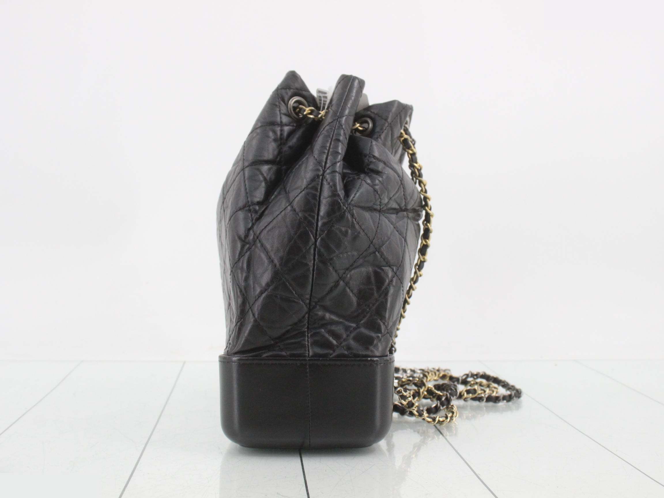 Gabrielle de Vintage Calf Chain Backpack (No. 26) — view 3