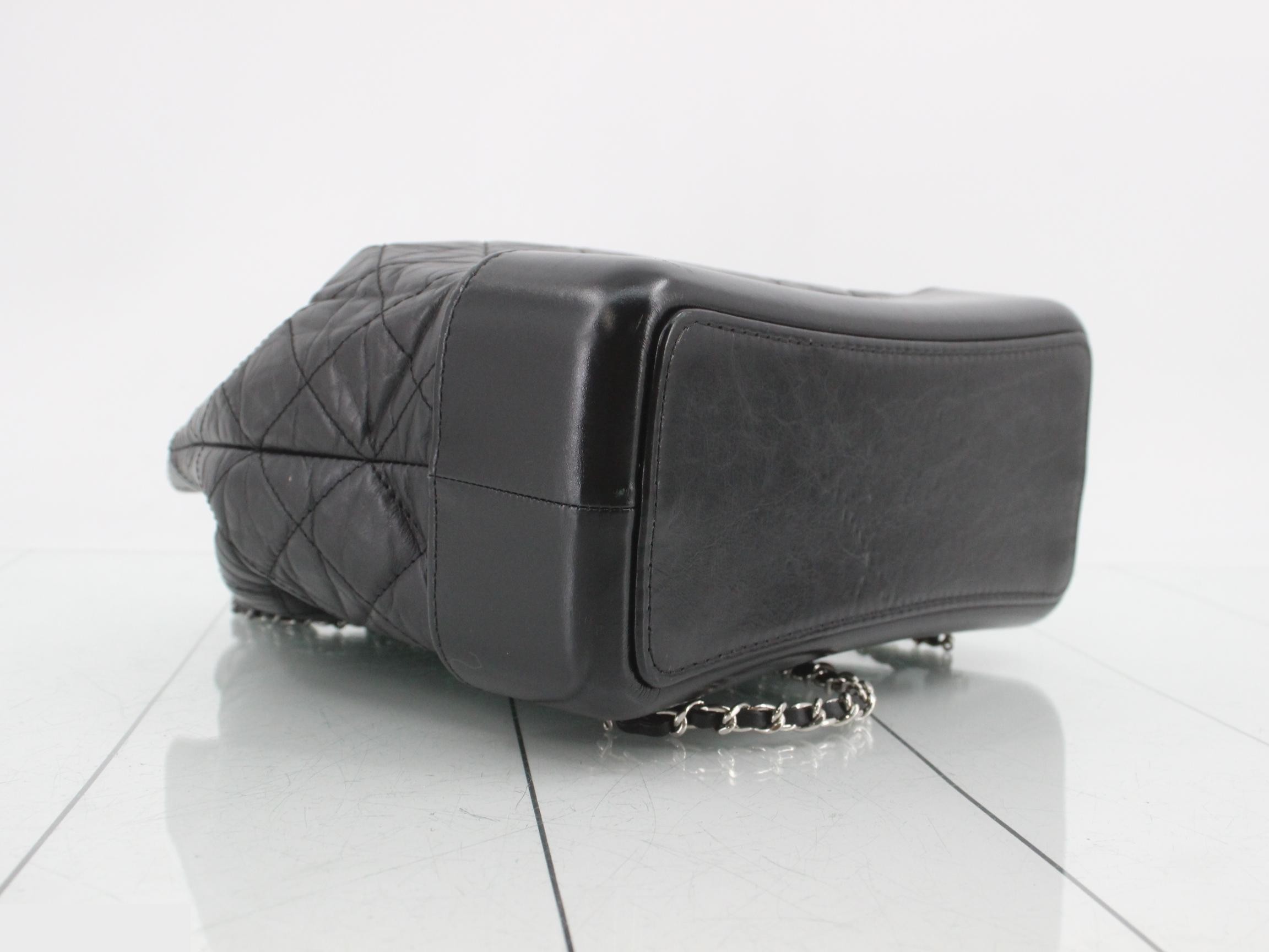Gabrielle de Vintage Calf Chain Backpack (No. 26) — view 5