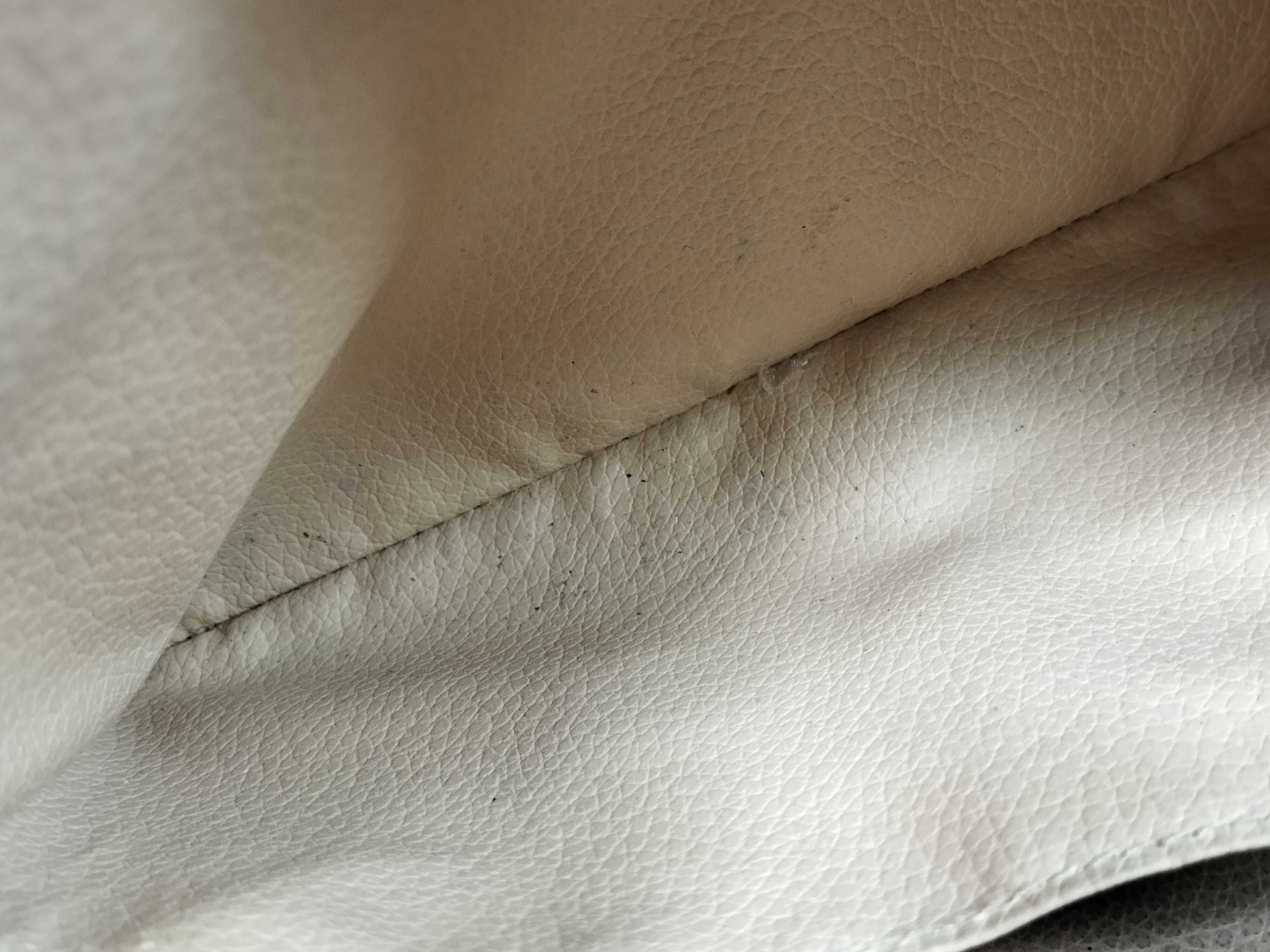 Monogram Louis Vuitton Trousses Toilette 28 Monogram M47522 Second Bag — view 14