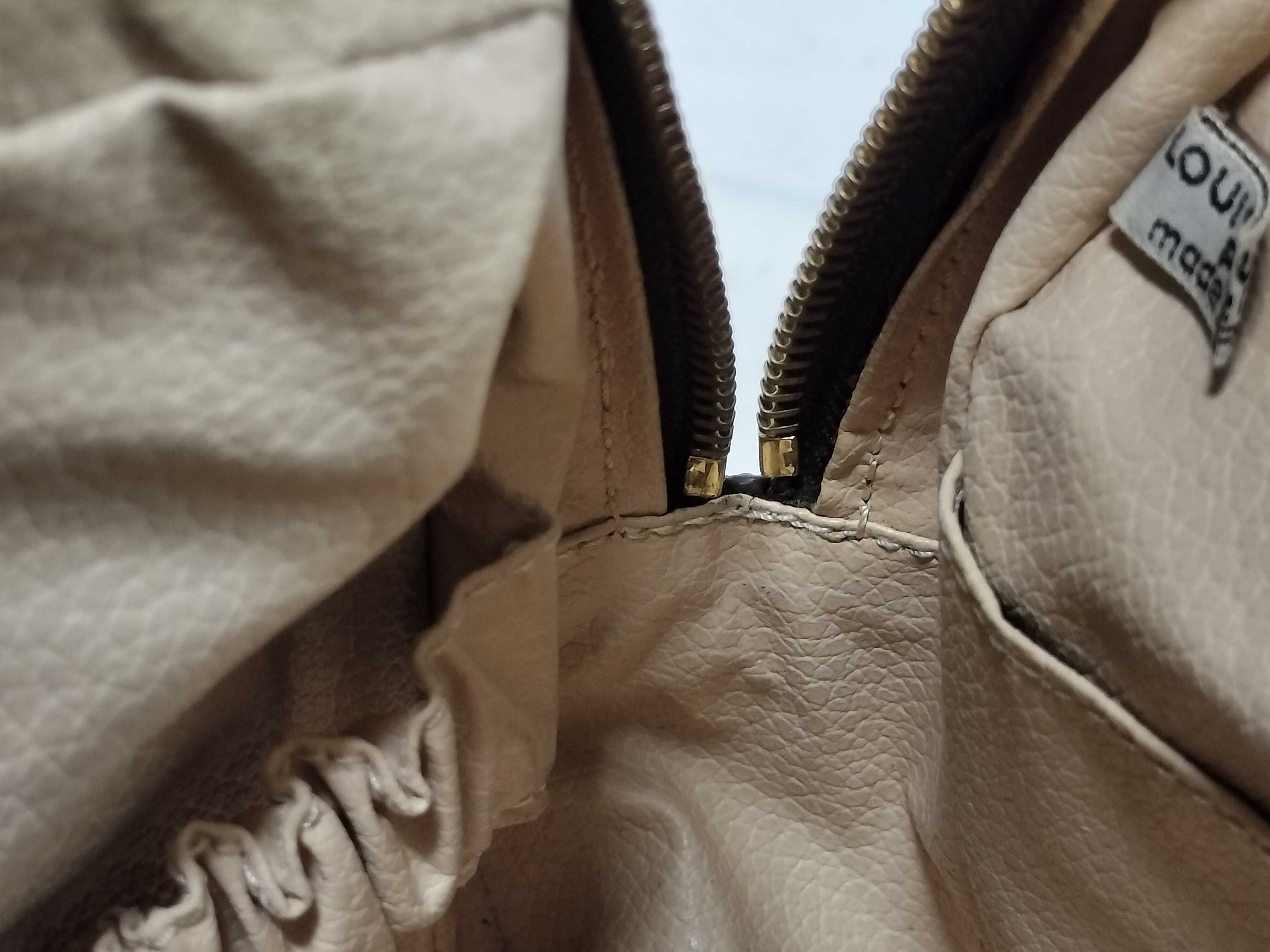 Monogram Louis Vuitton Trousses Toilette 28 Monogram M47522 Second Bag — view 6