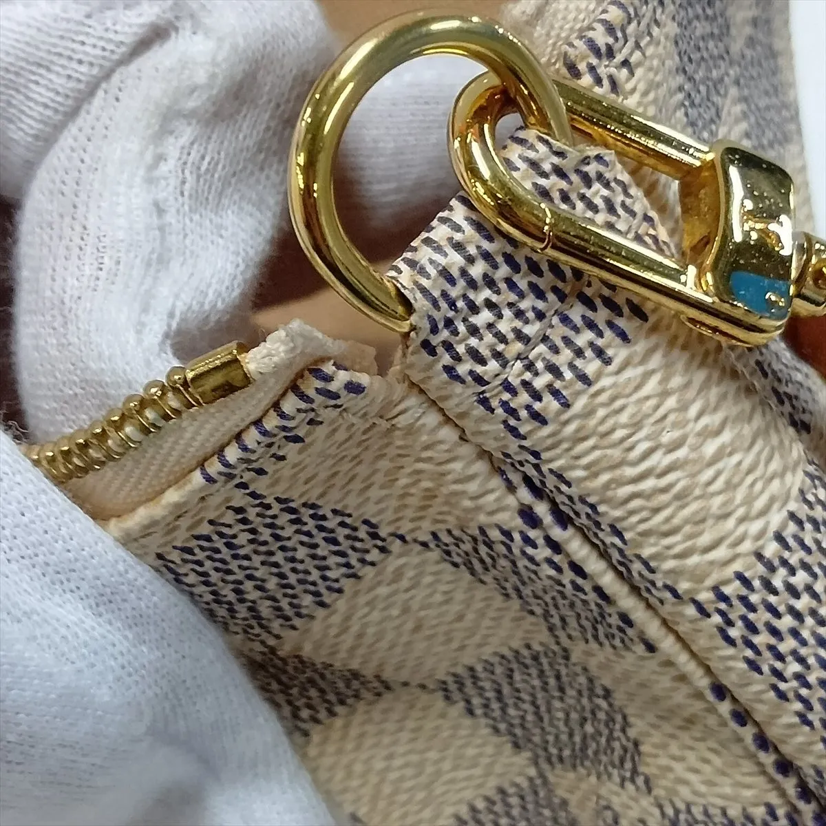 Damier Azur Pochette Accessoires N51986 (Serial number unclear) White — view 10
