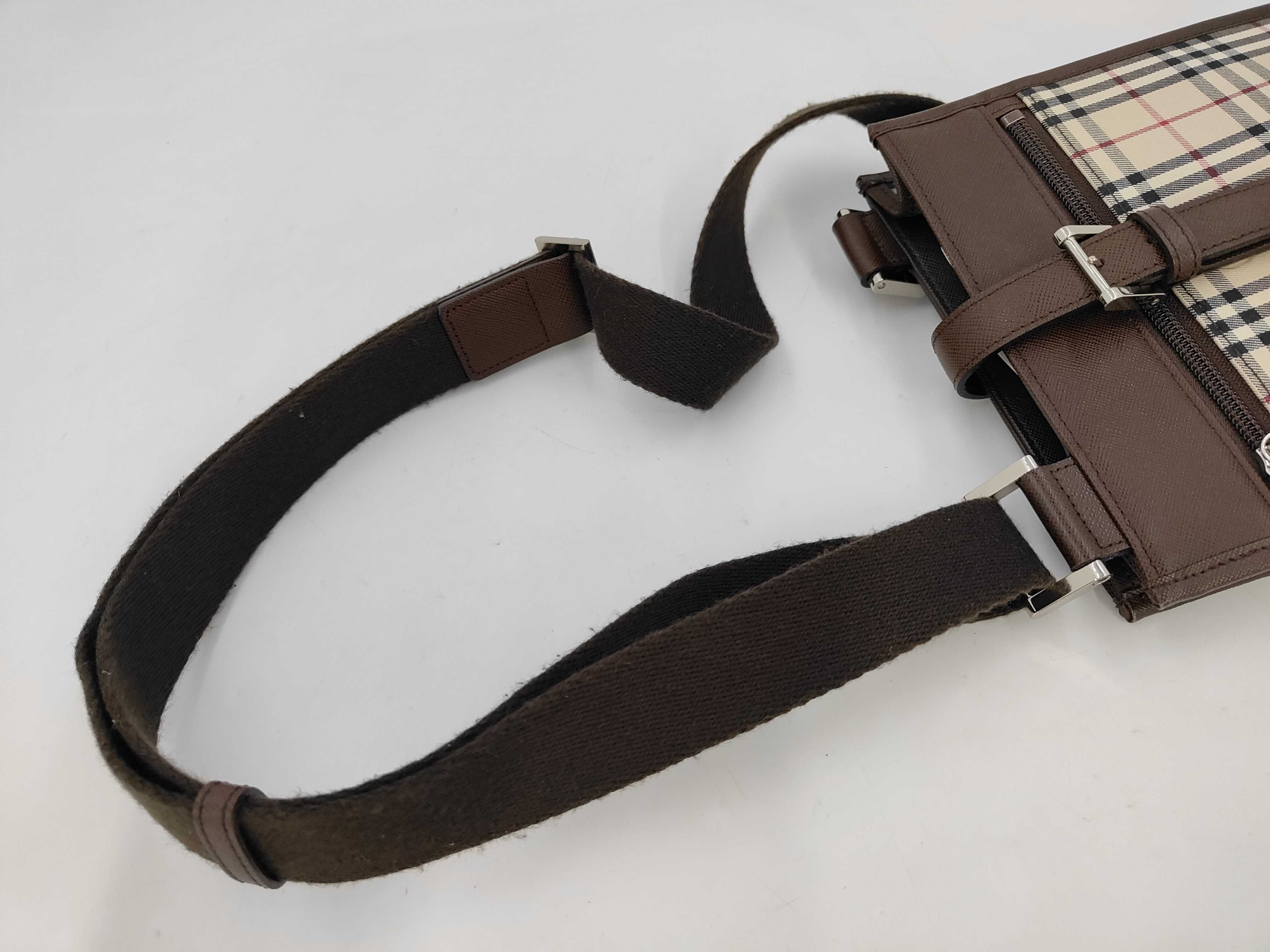 Shoulder Bag and other Burberry bags. — view 5