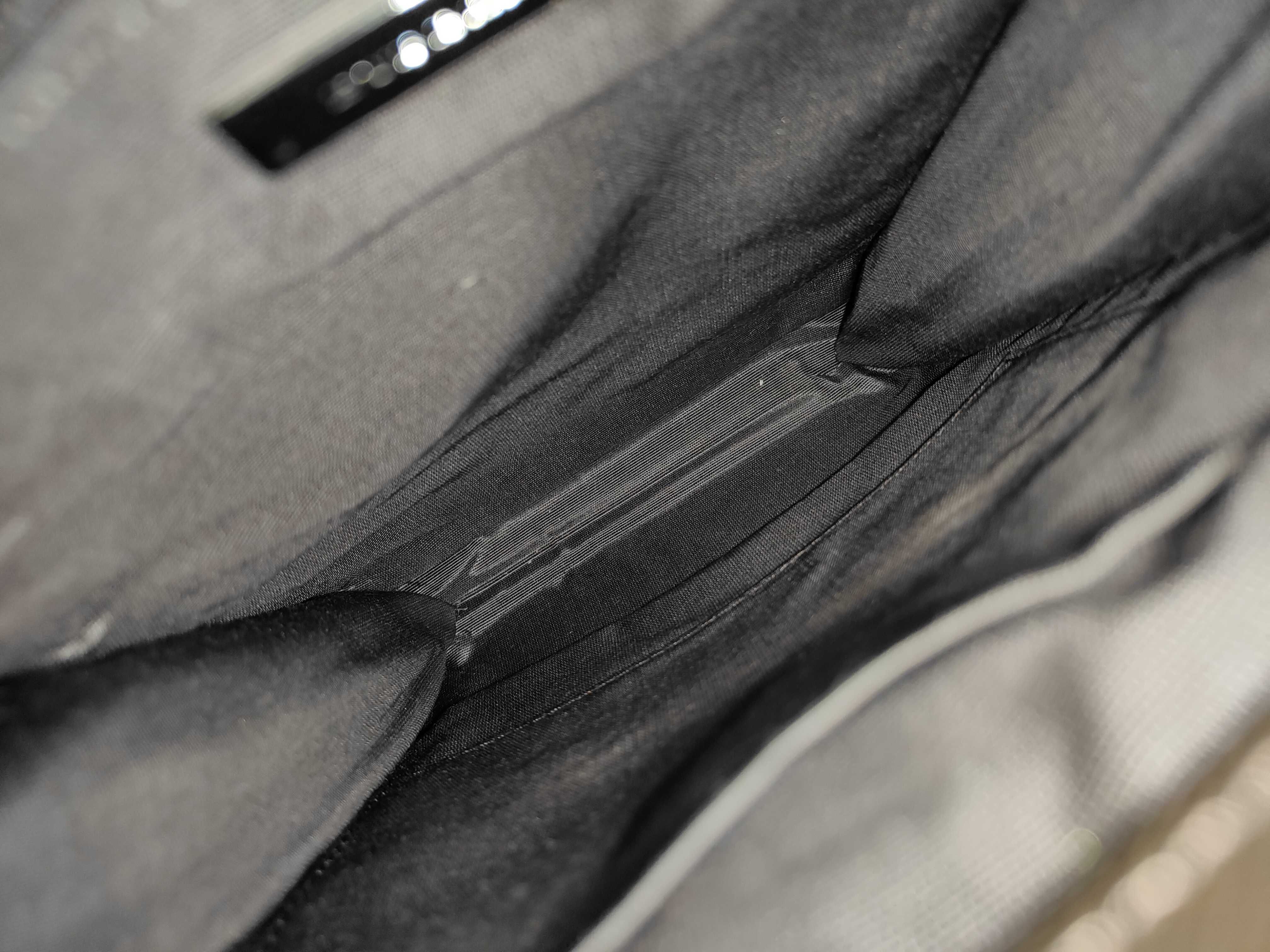 Shoulder Bag and other Burberry bags. — view 9