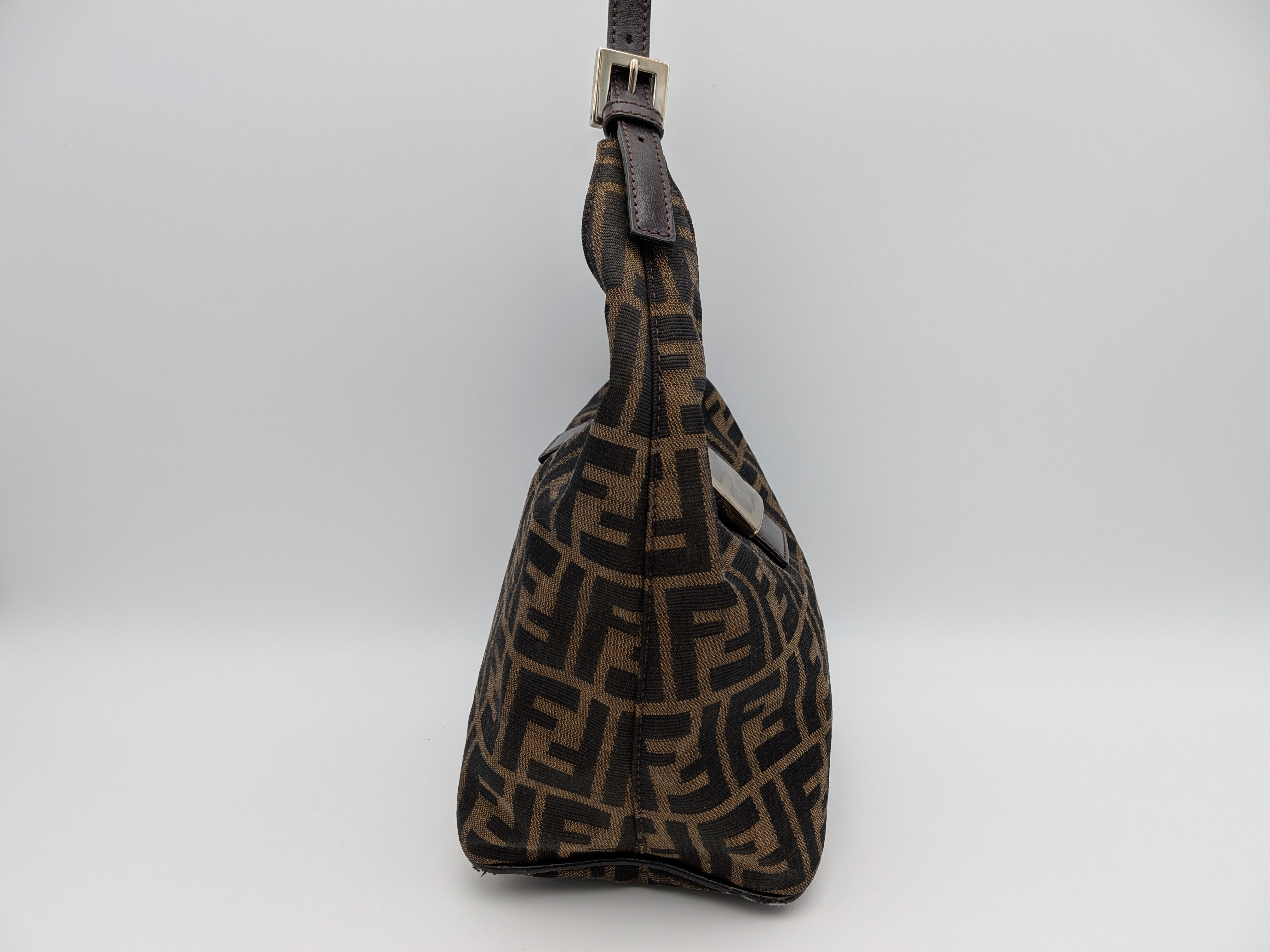Mamma Bucket Zucca Shoulder Bag — view 4