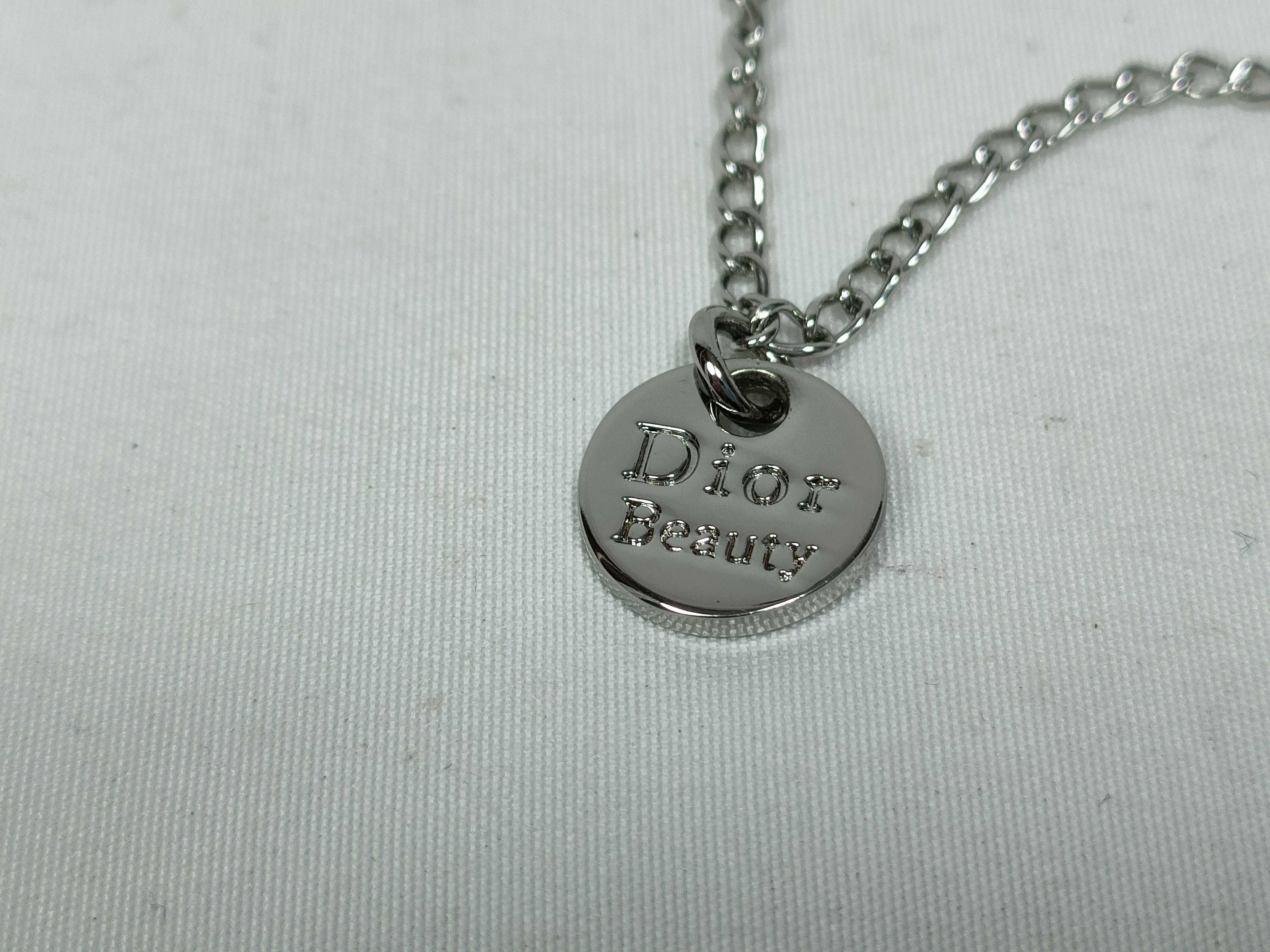 Necklace CD Logo Star Ribbon Box Necklace — view 3