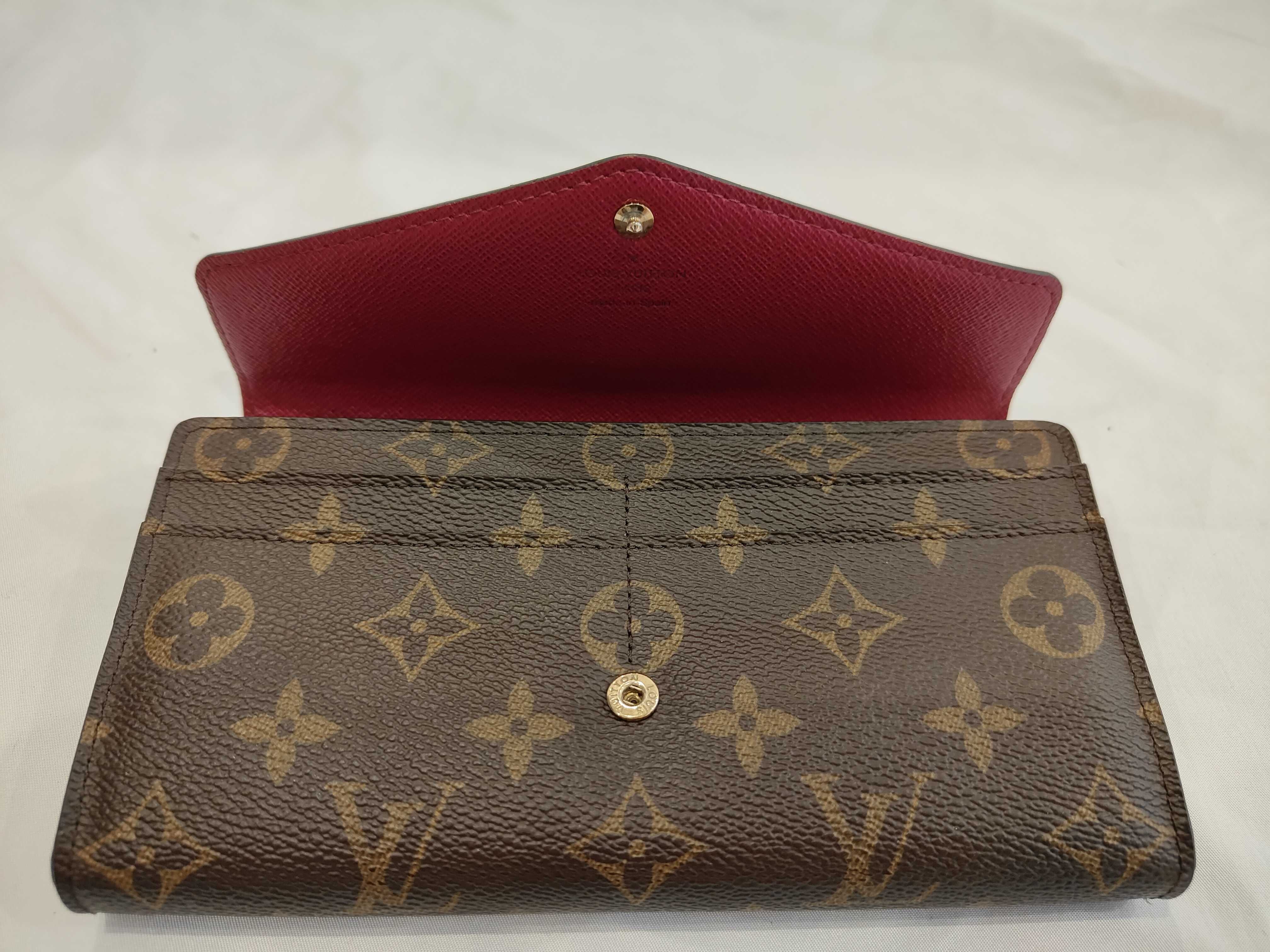 Monogram Portefeuille Sarah Wallet — view 11